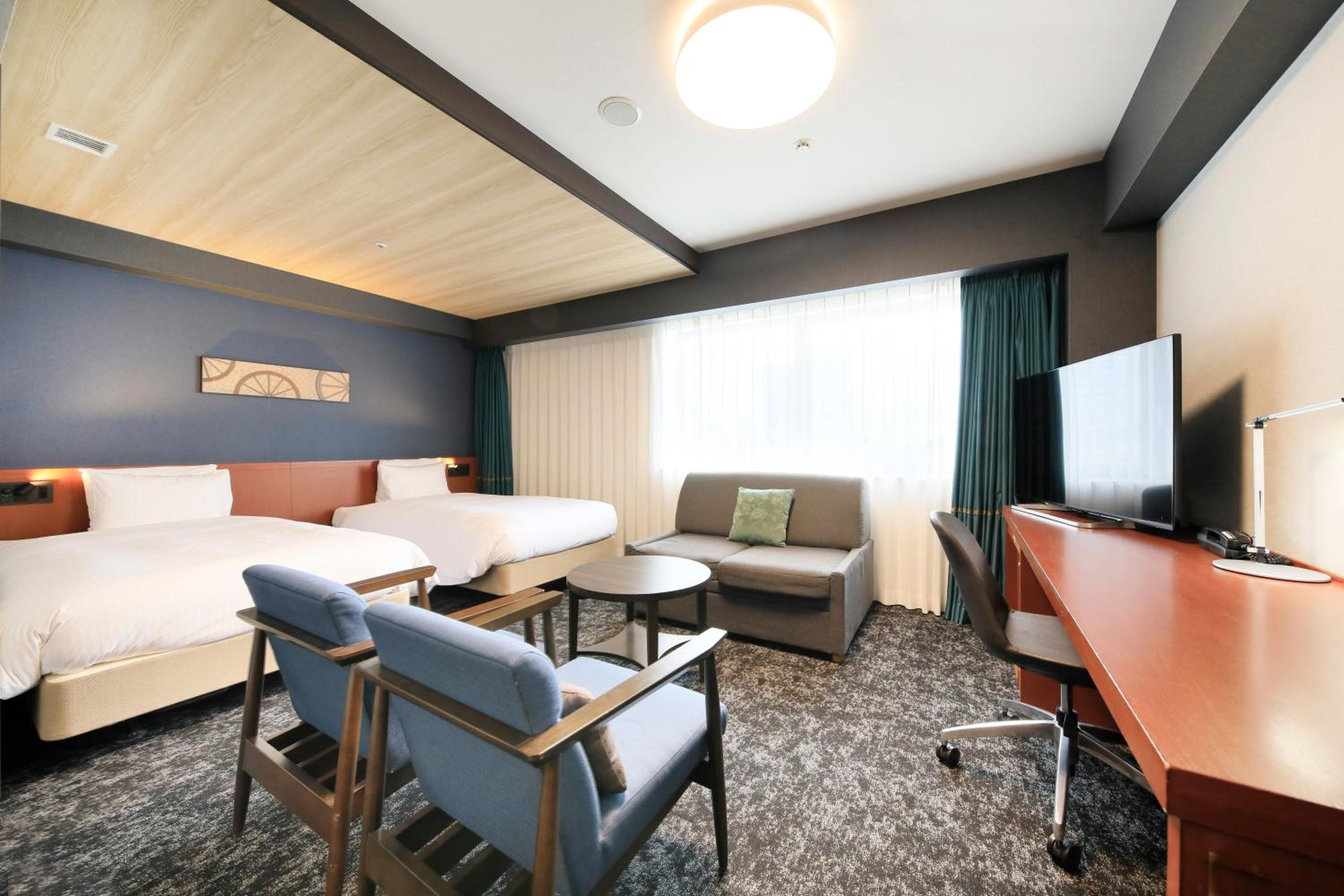 Twin Room - Non-Smoking - Photo 7
