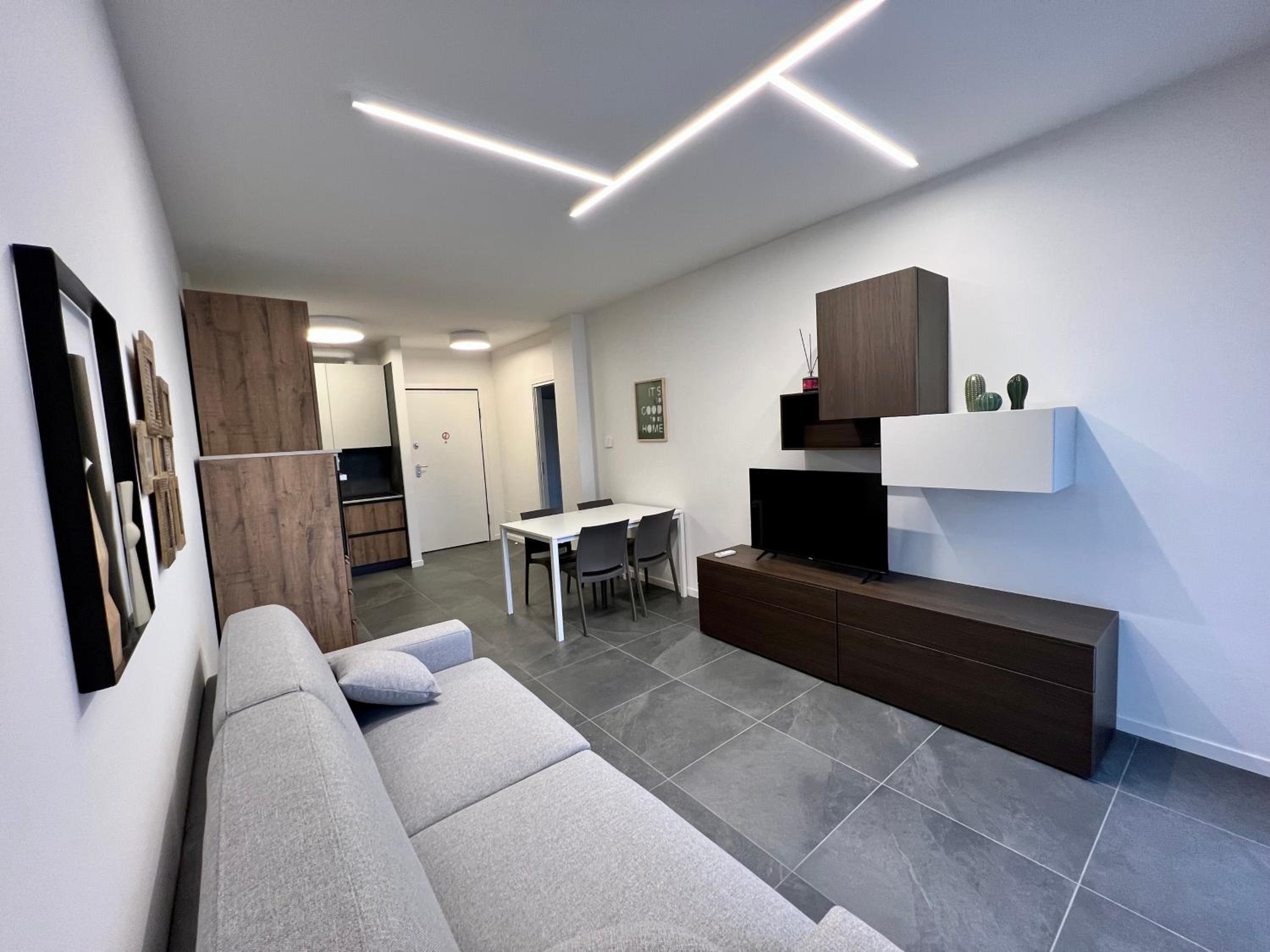 Apartment with Garden View