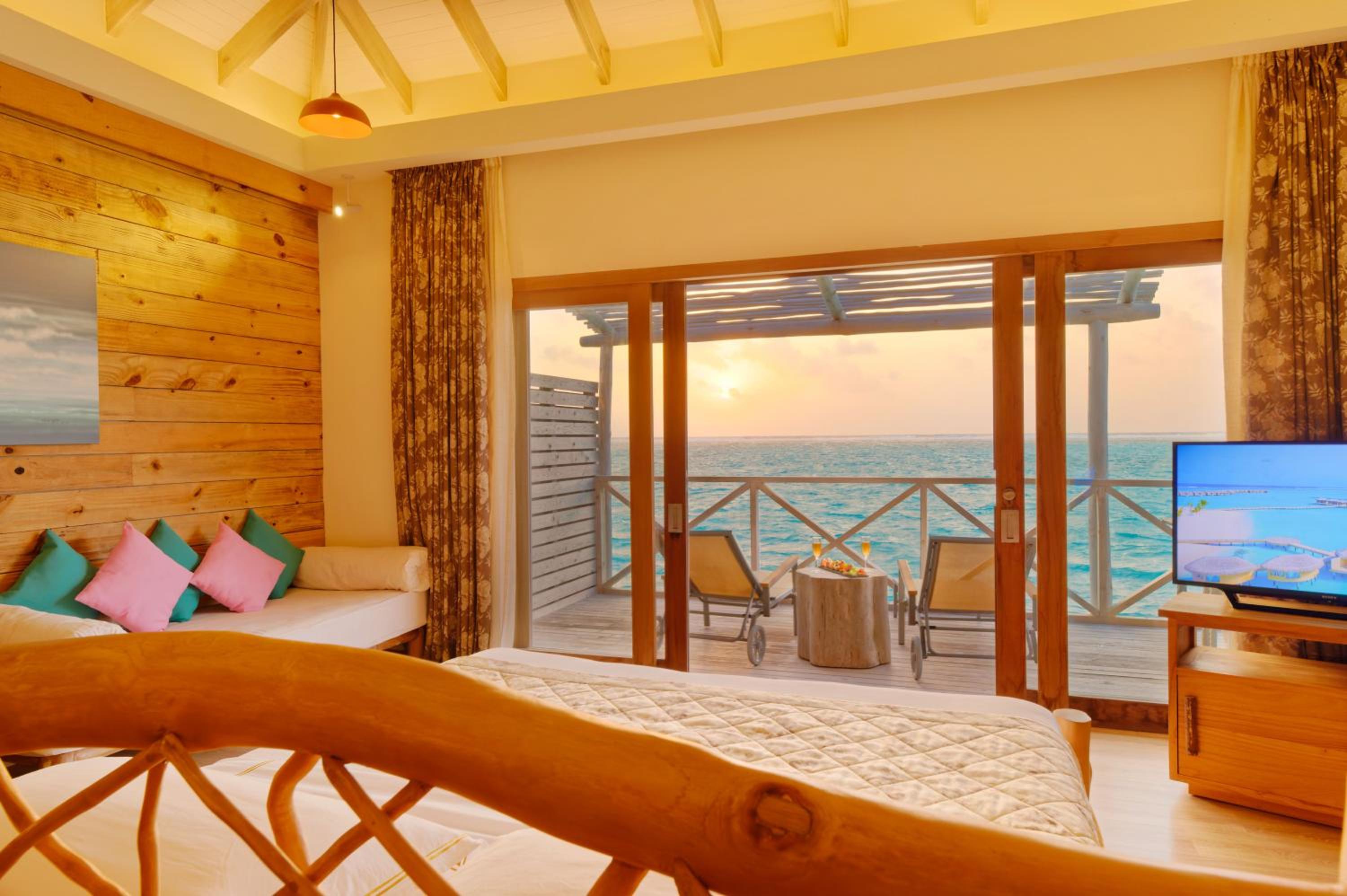 Lagoon Suite - Photo 3