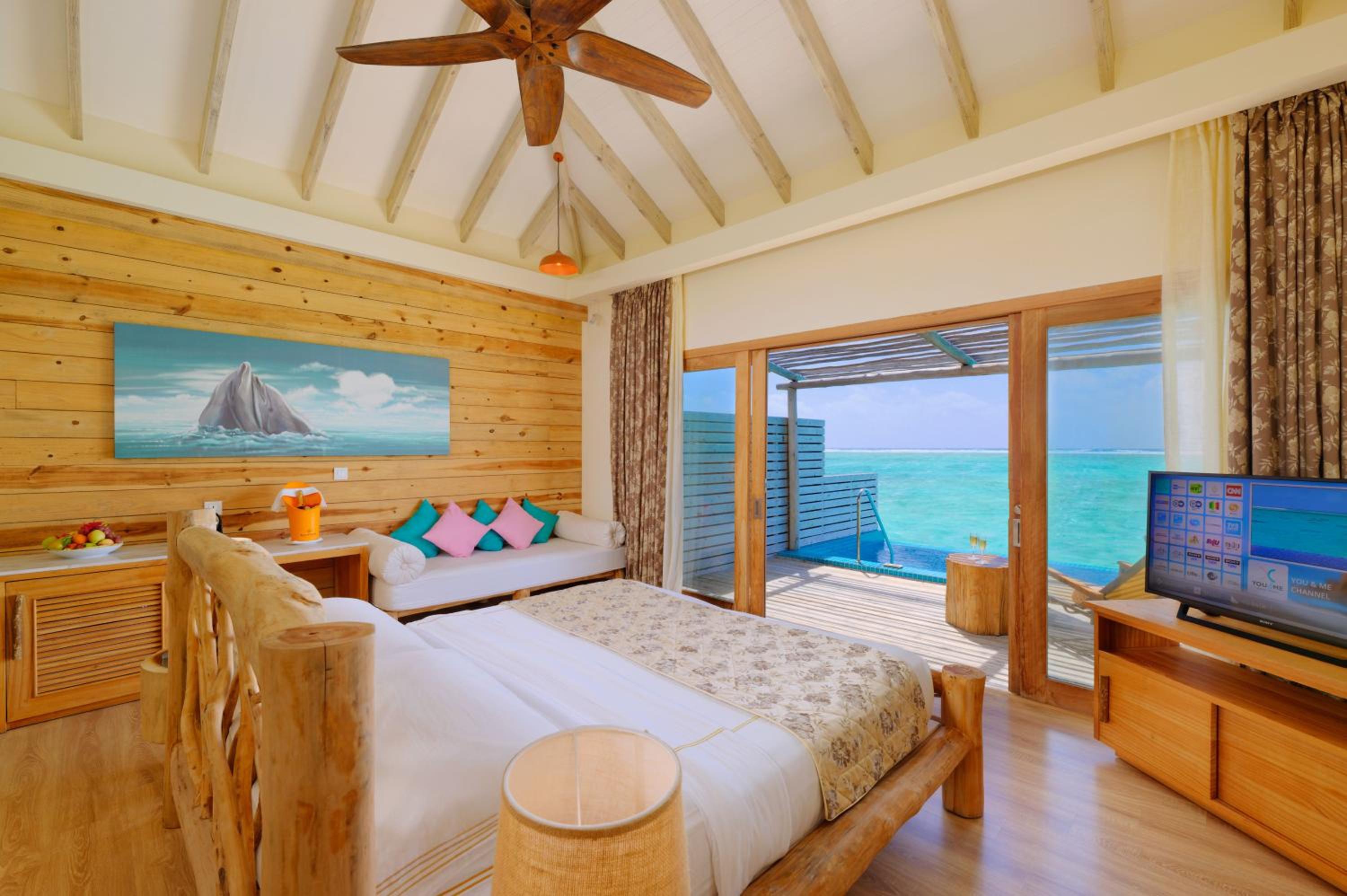 Lagoon Suite with Private Pool - Photo 4