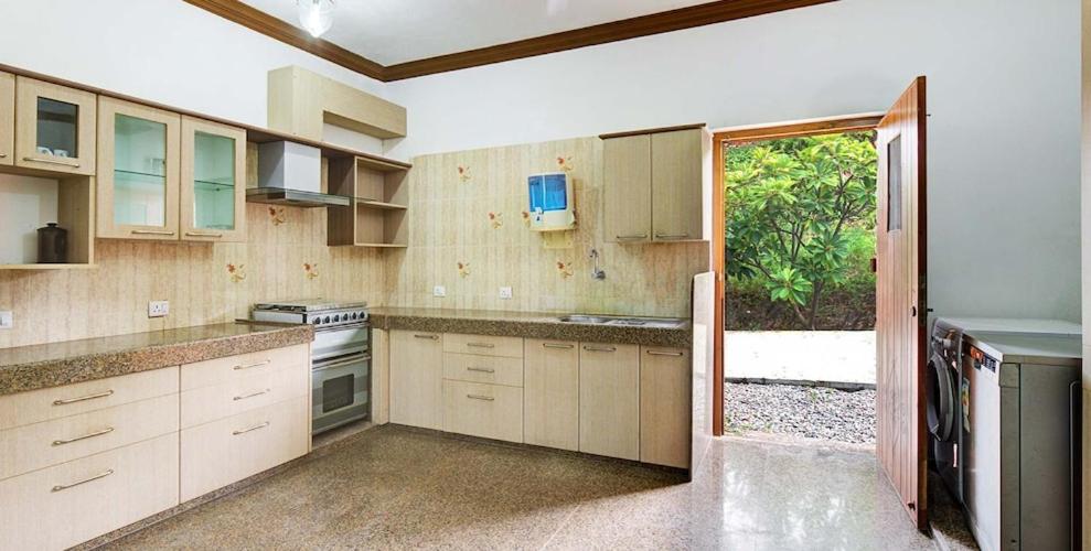 Villa - Photo 5