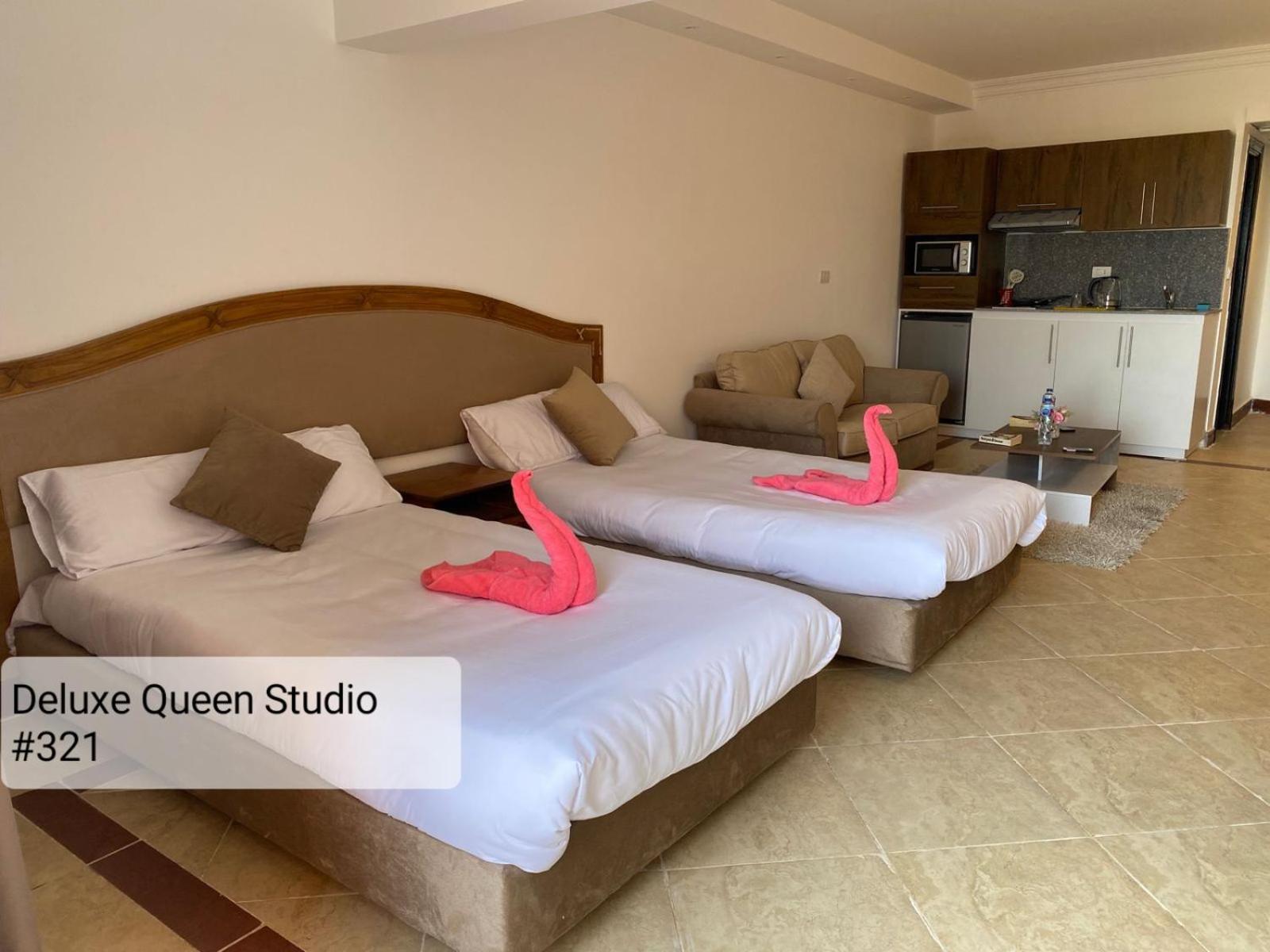 Deluxe Double Studio