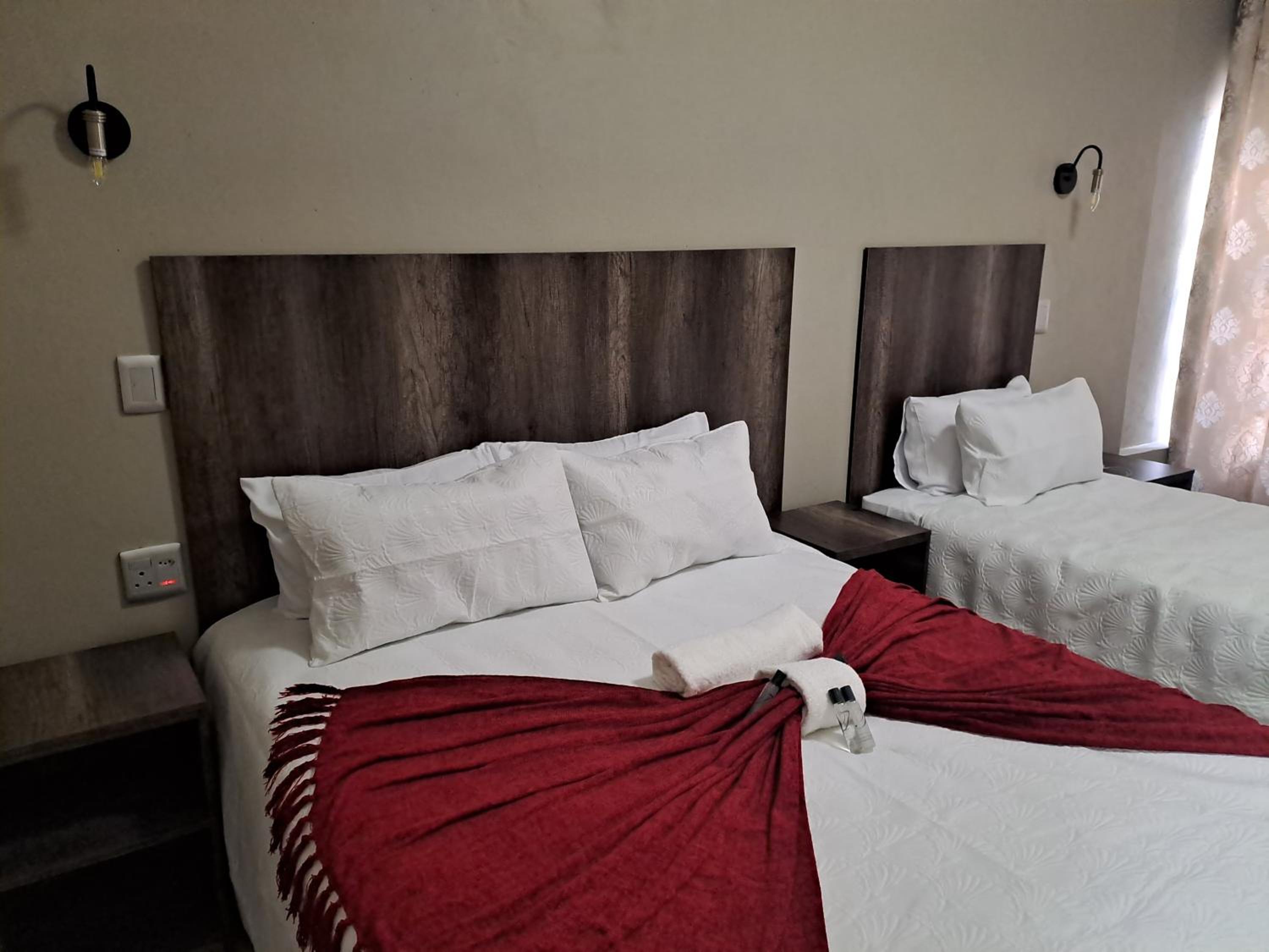 Double or Twin Room photo 1