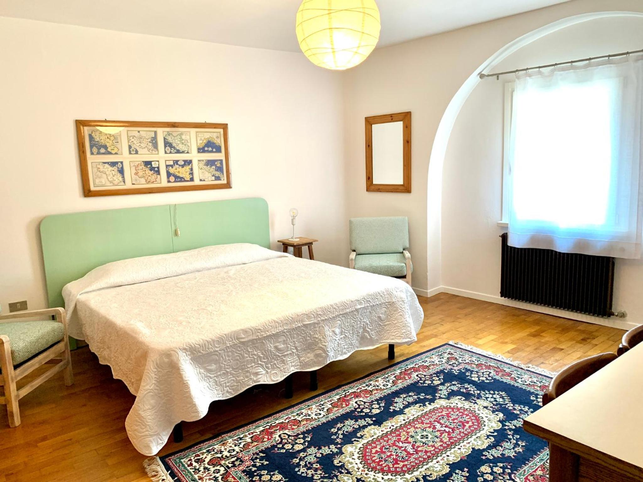 Three-Bedroom Apartment photo 1