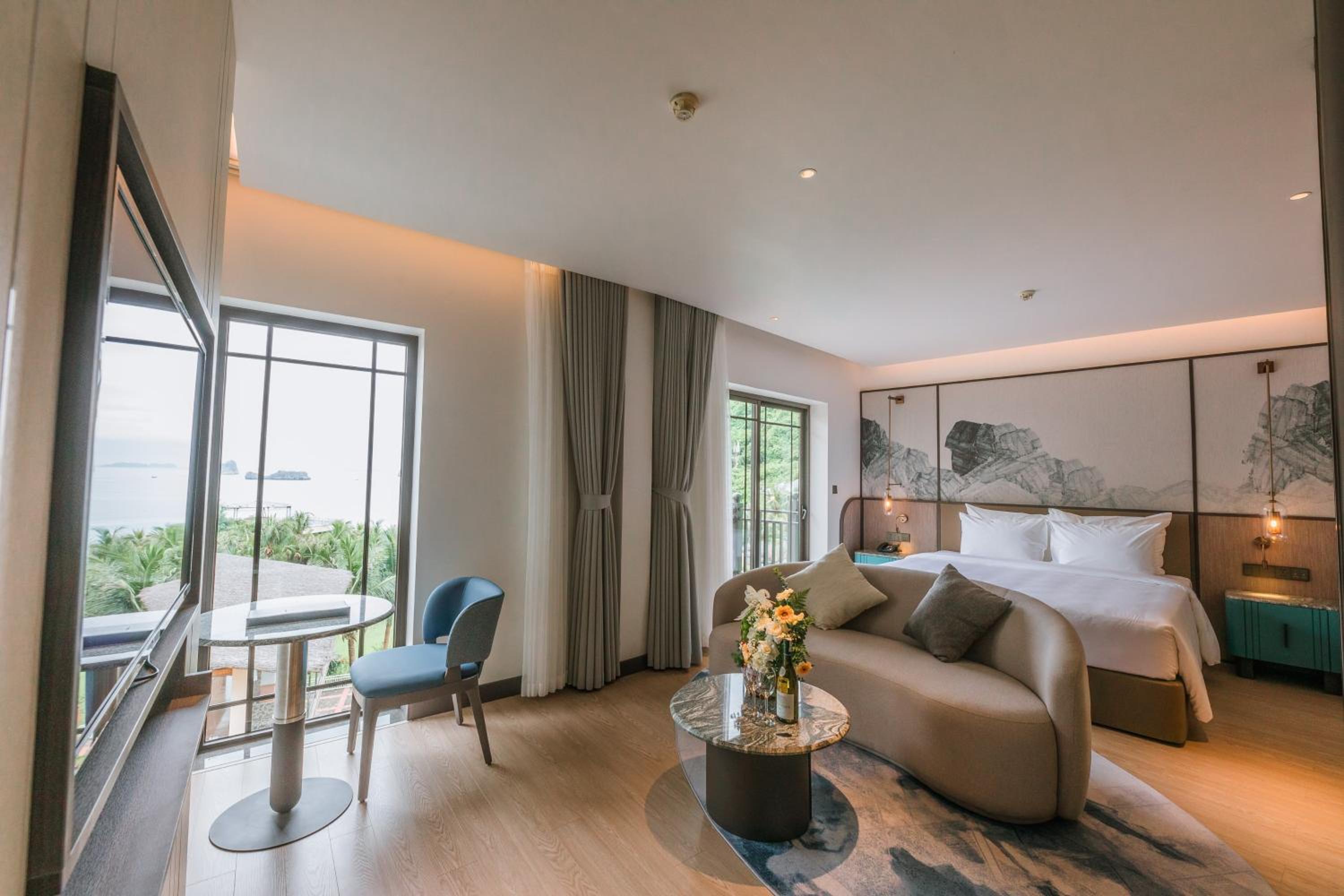 Deluxe Suite Ocean View  - Photo 6