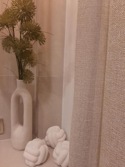 Deluxe Room - Photo 11