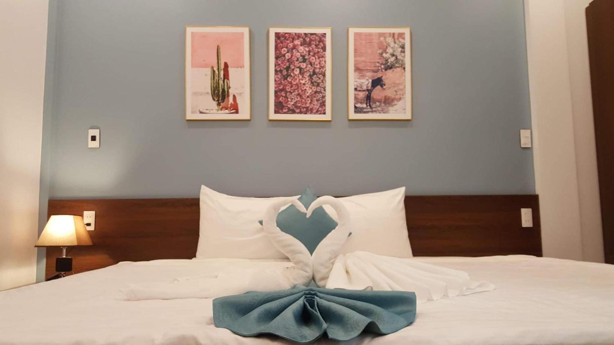 Double or Twin Room - Photo 25