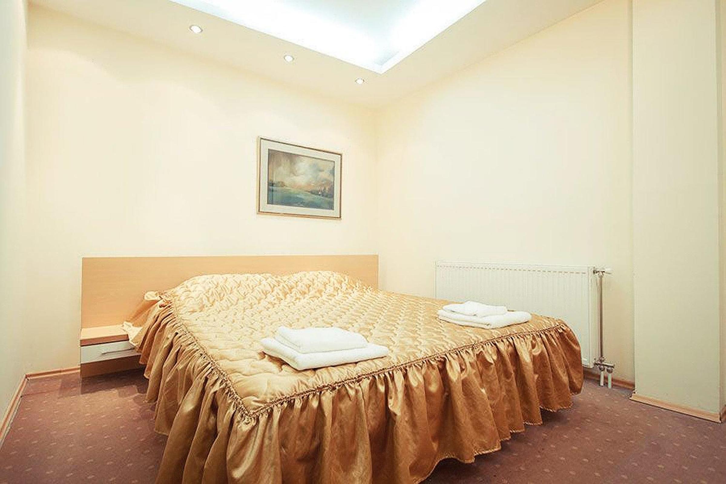 Deluxe Double or Twin Room - Photo 1