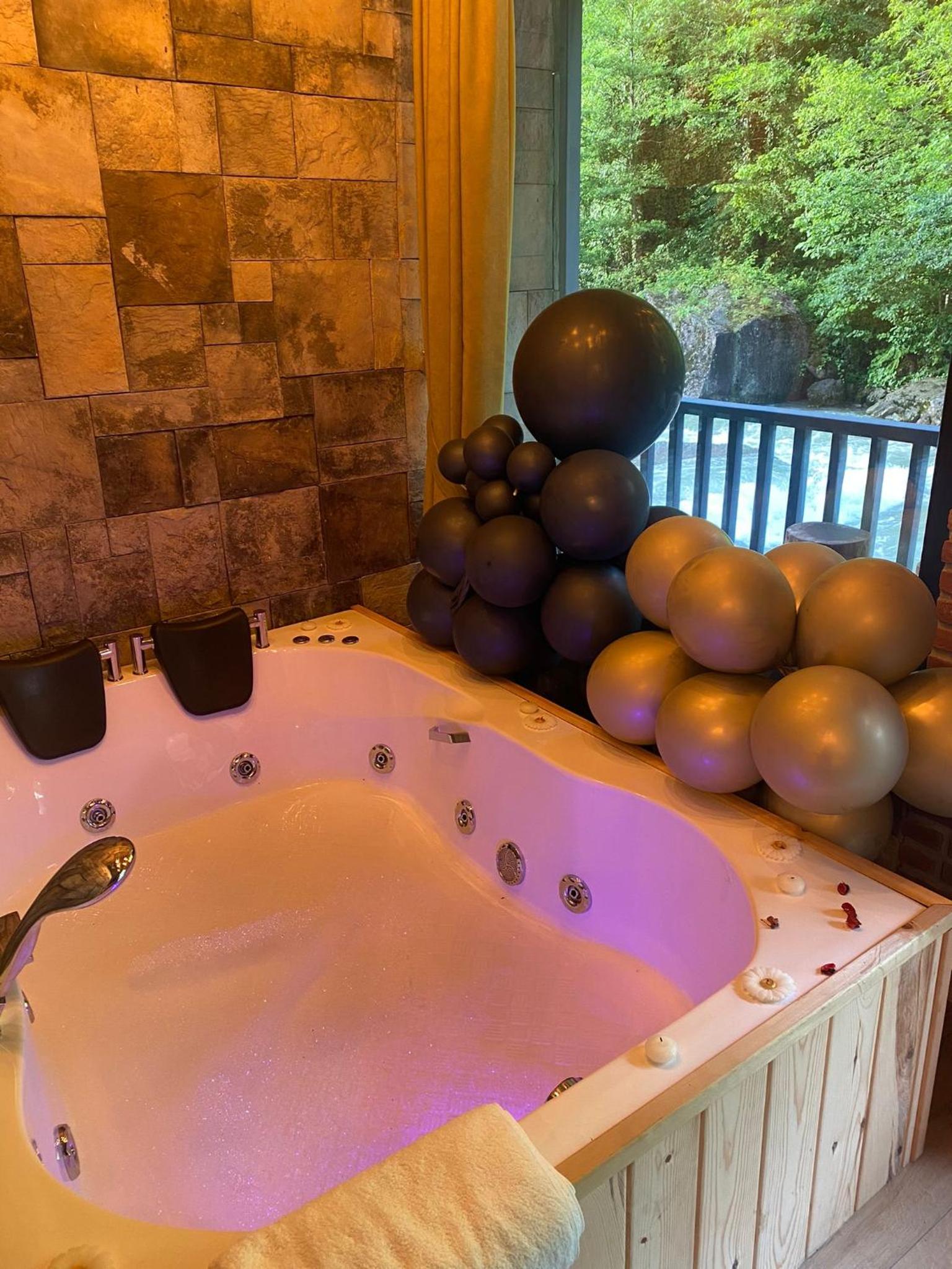 Double Room with Spa Bath