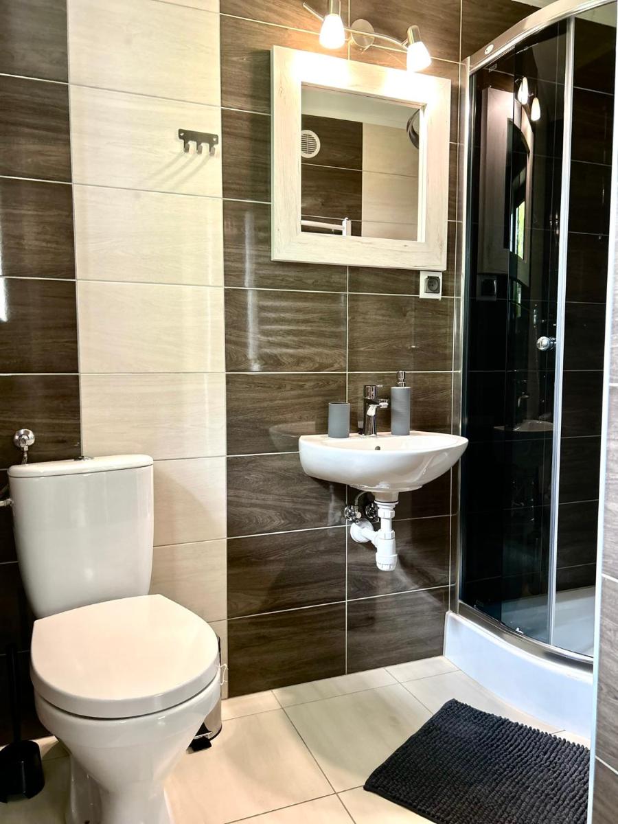 Double Room with Private Bathroom photo 3