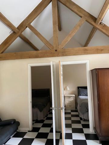 One-Bedroom House photo 1