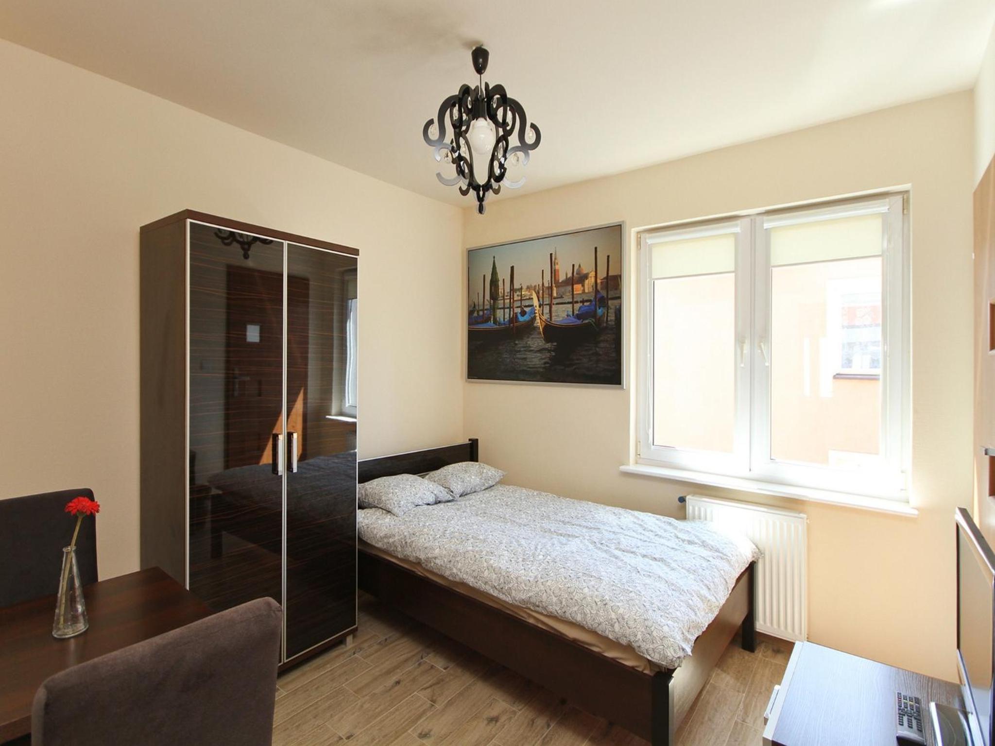 Double Room with Air-Condition photo 1