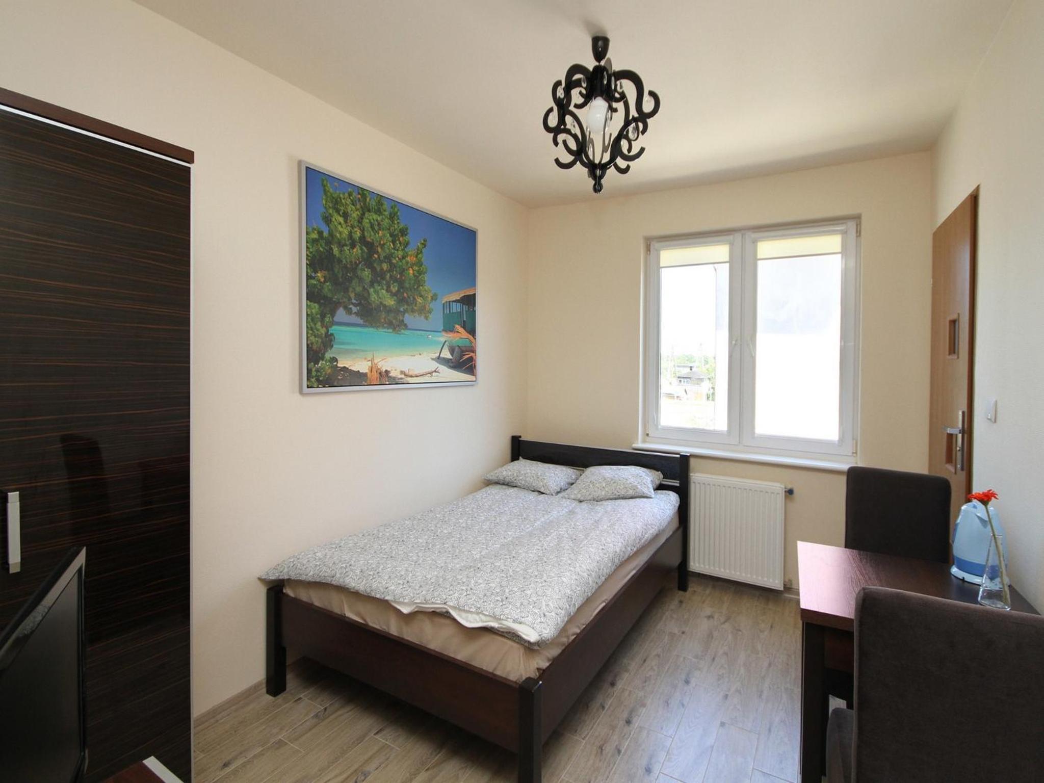 Family Room with Private Bathroom photo 1