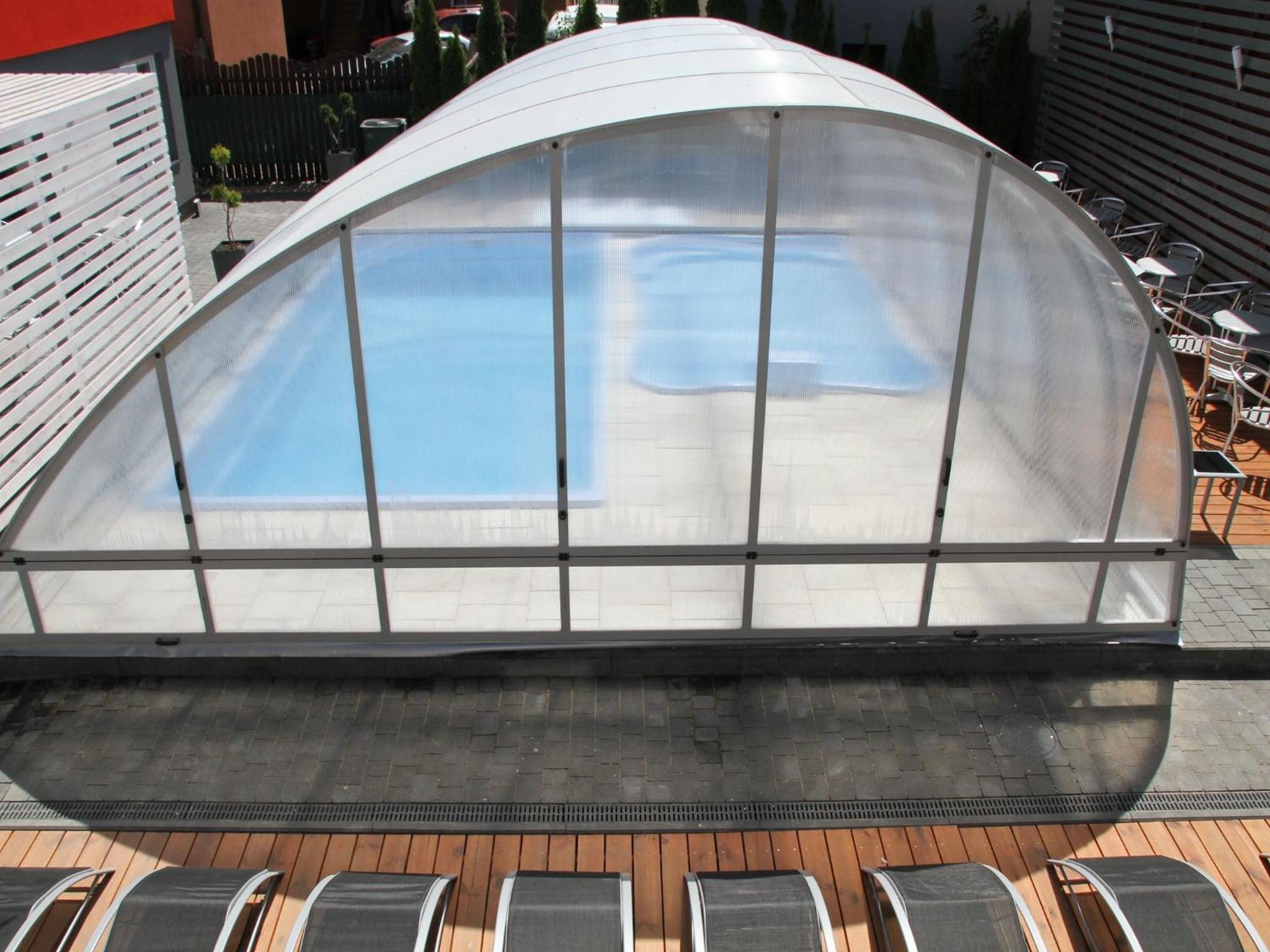Double Room with Air-Condition photo 2