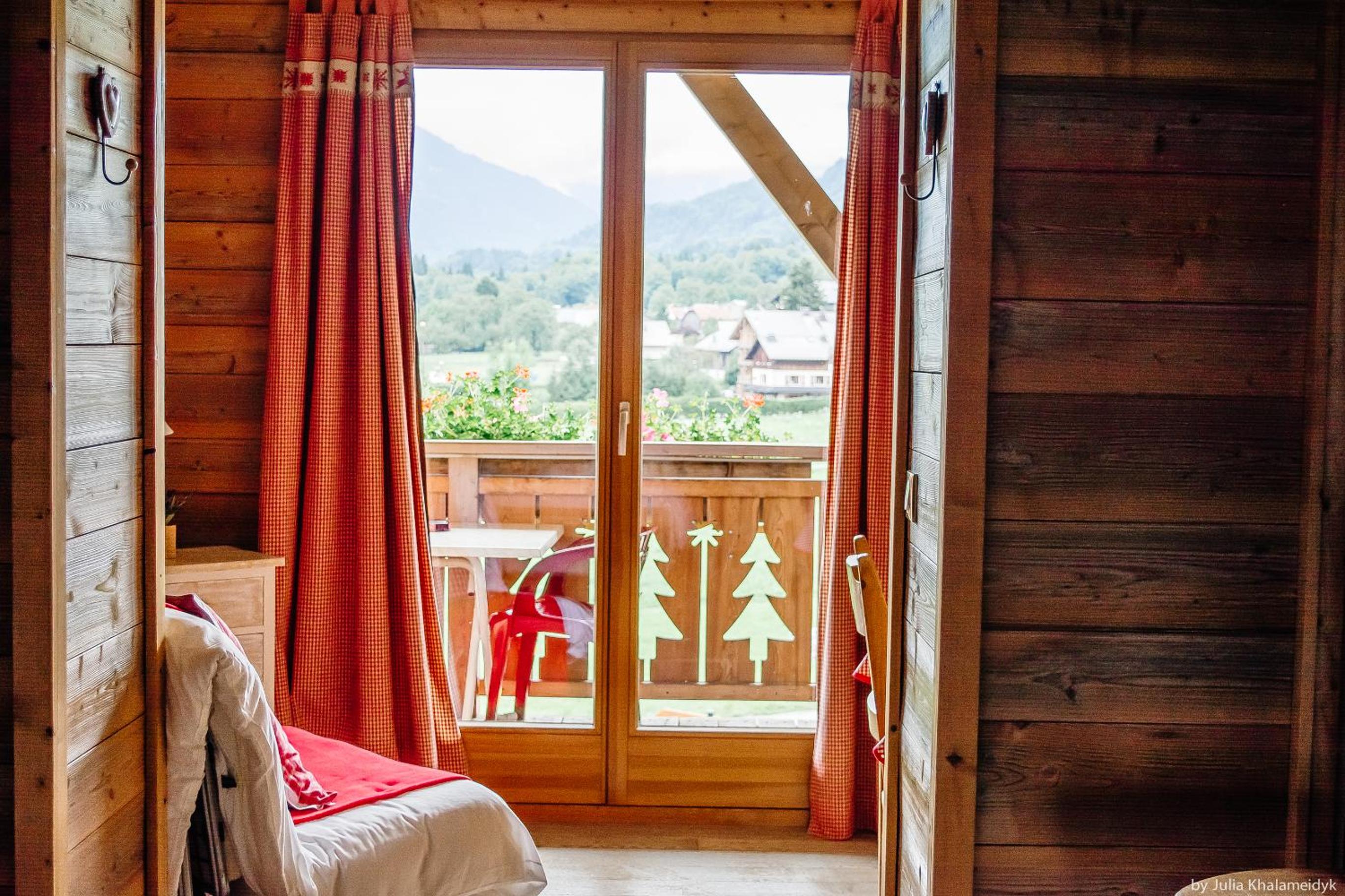 Superior Triple Room with Mountain view - Photo 2