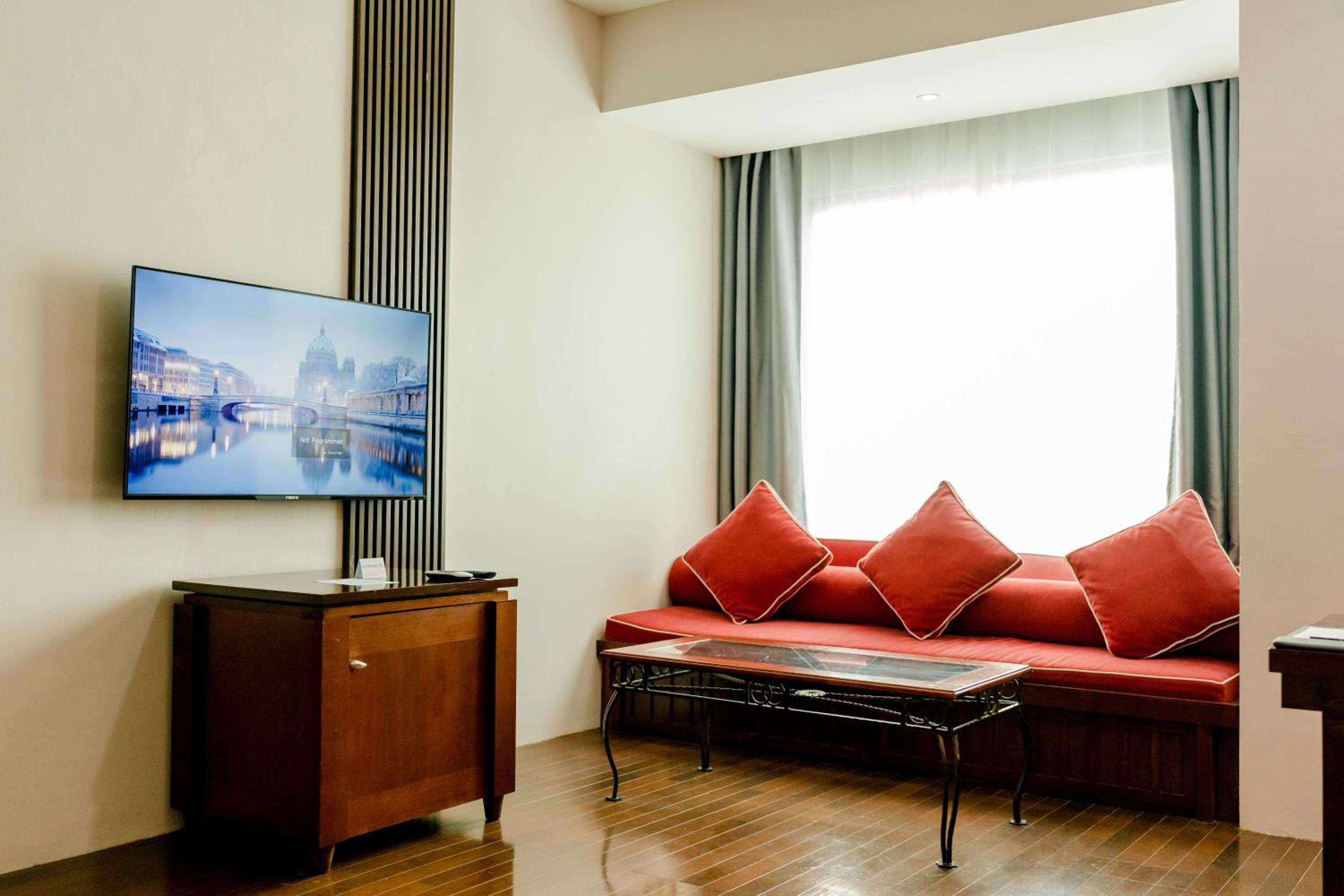 Junior Suite - Photo 5