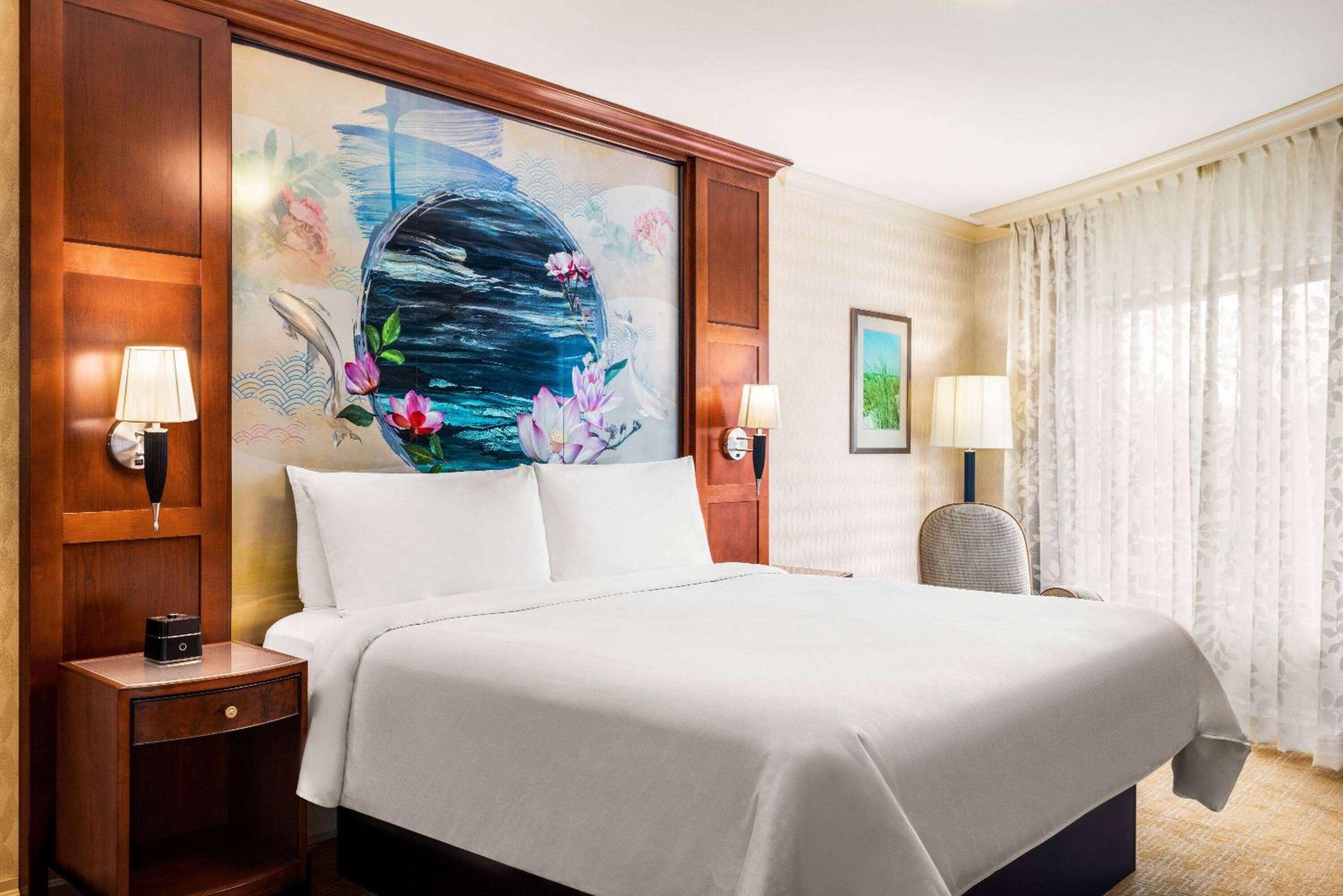 King Room with One-Bedroom, Hydrotherapy Balcony Suite, Non-Smoking - Photo 6