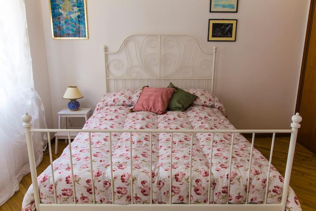 Two-Bedroom Apartment photo 2