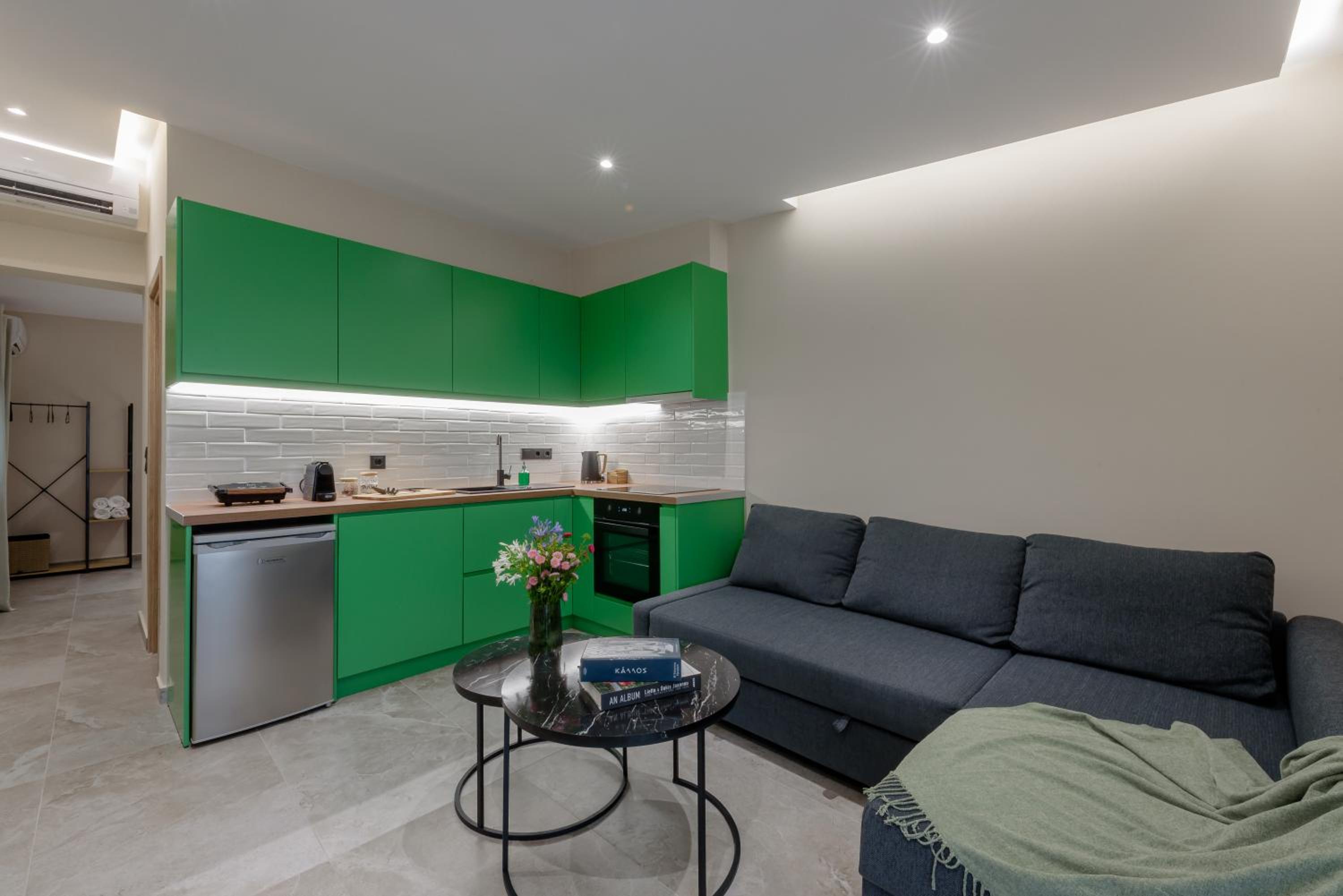 Standard Apartment photo 2