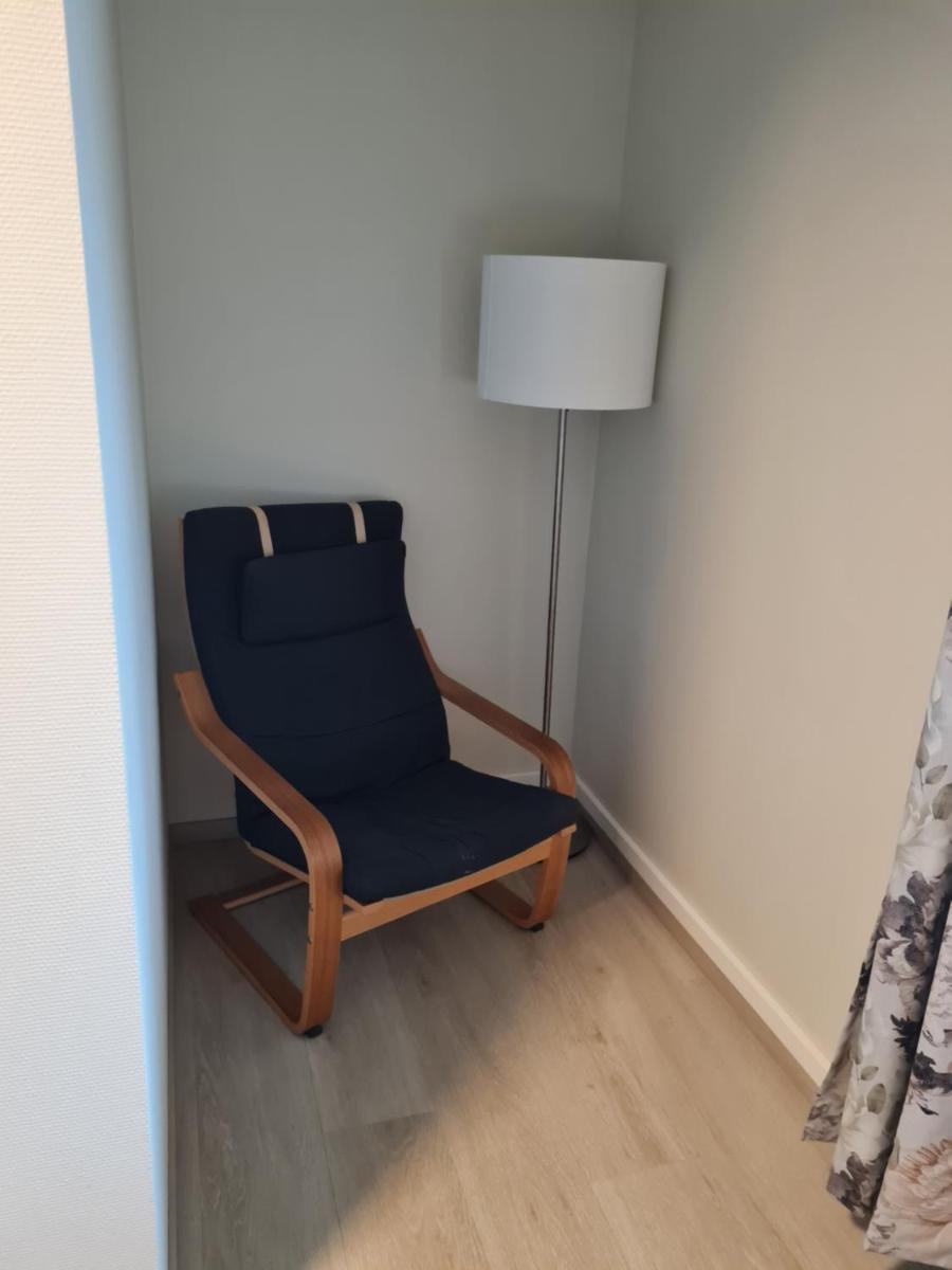 Single Room with Bathroom photo 1