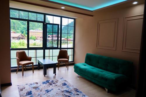 Suite with Mountain View photo 3