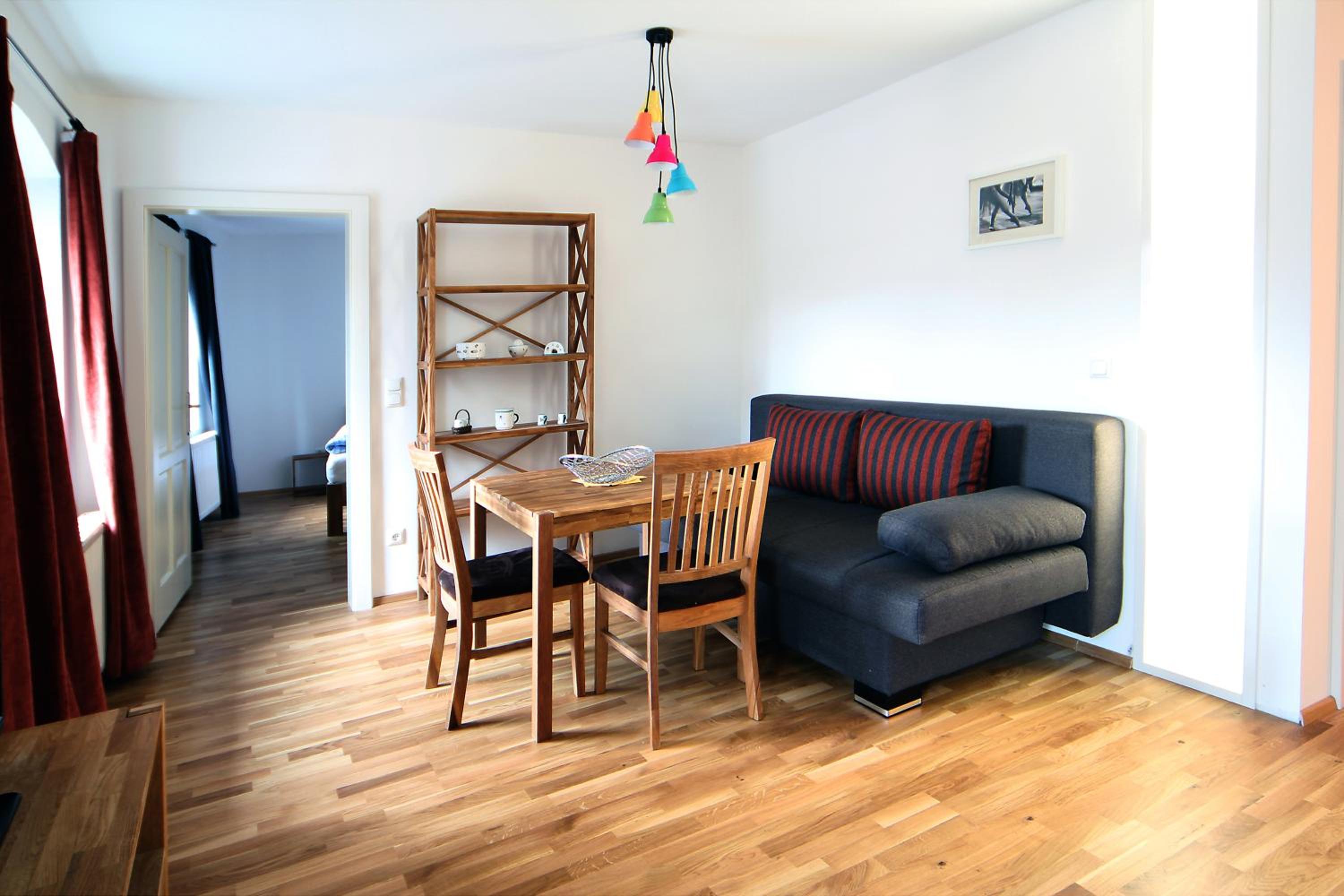One-Bedroom Apartment II