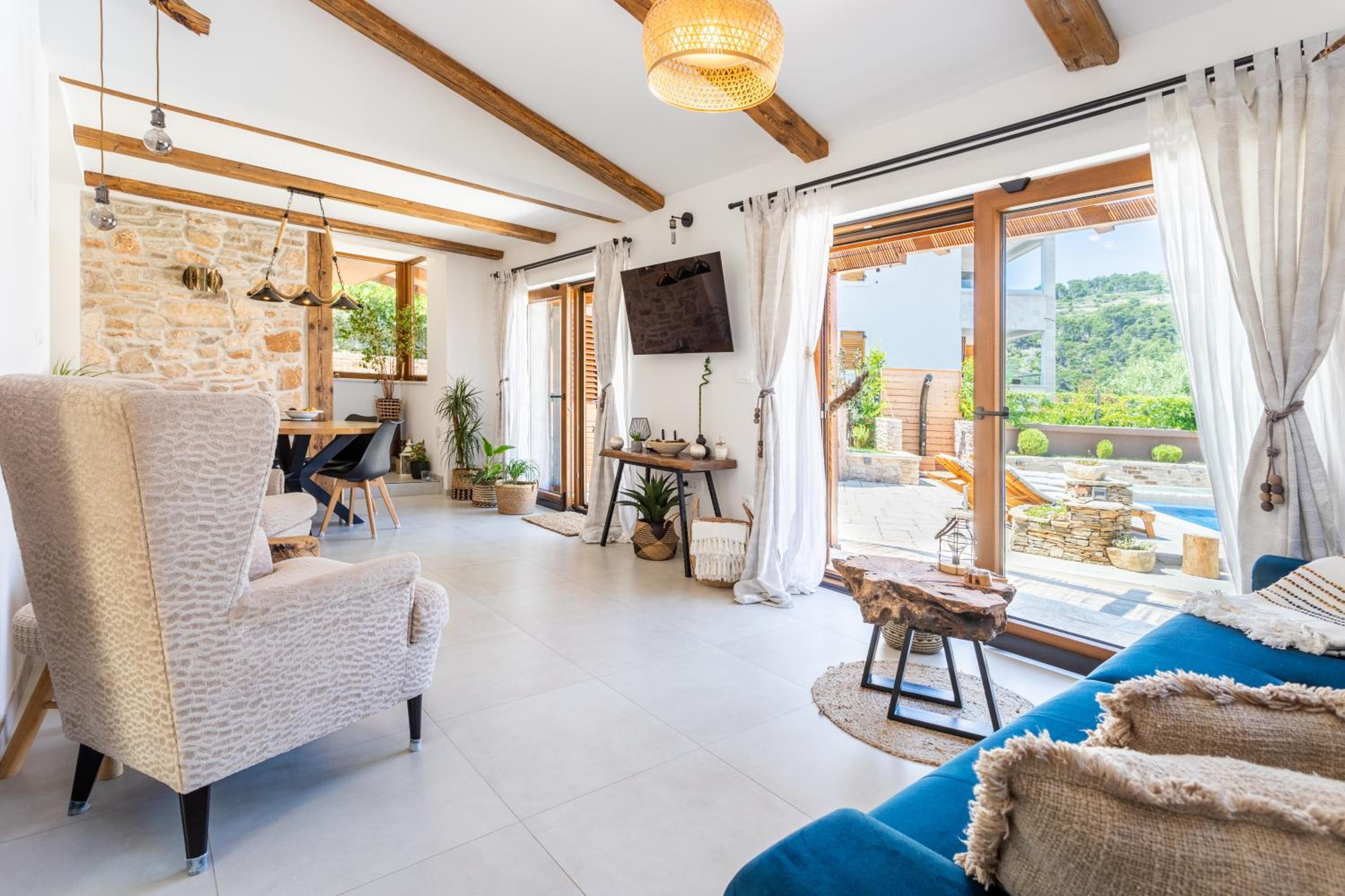 Three-Bedroom Villa photo 1
