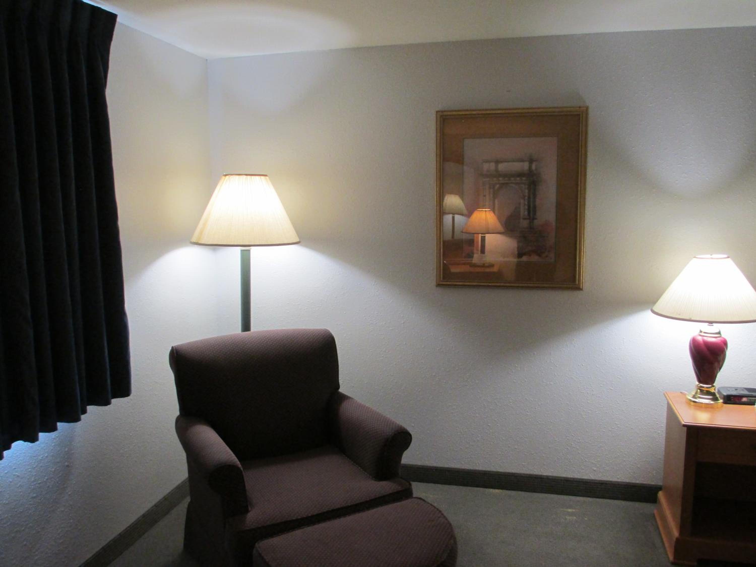 Queen Room - Photo 5