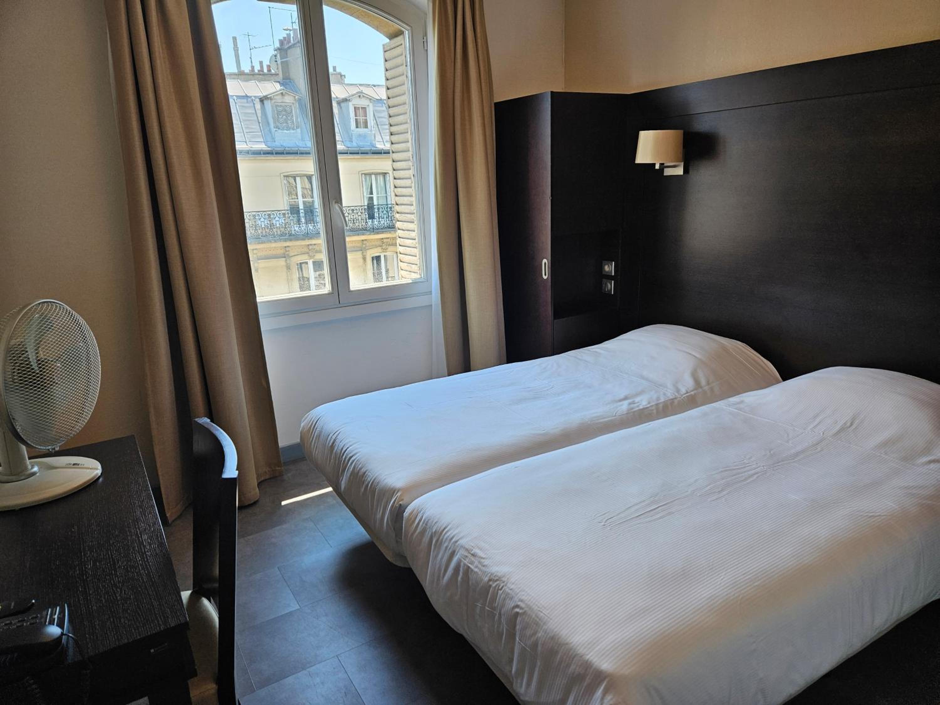 Twin Room photo 1