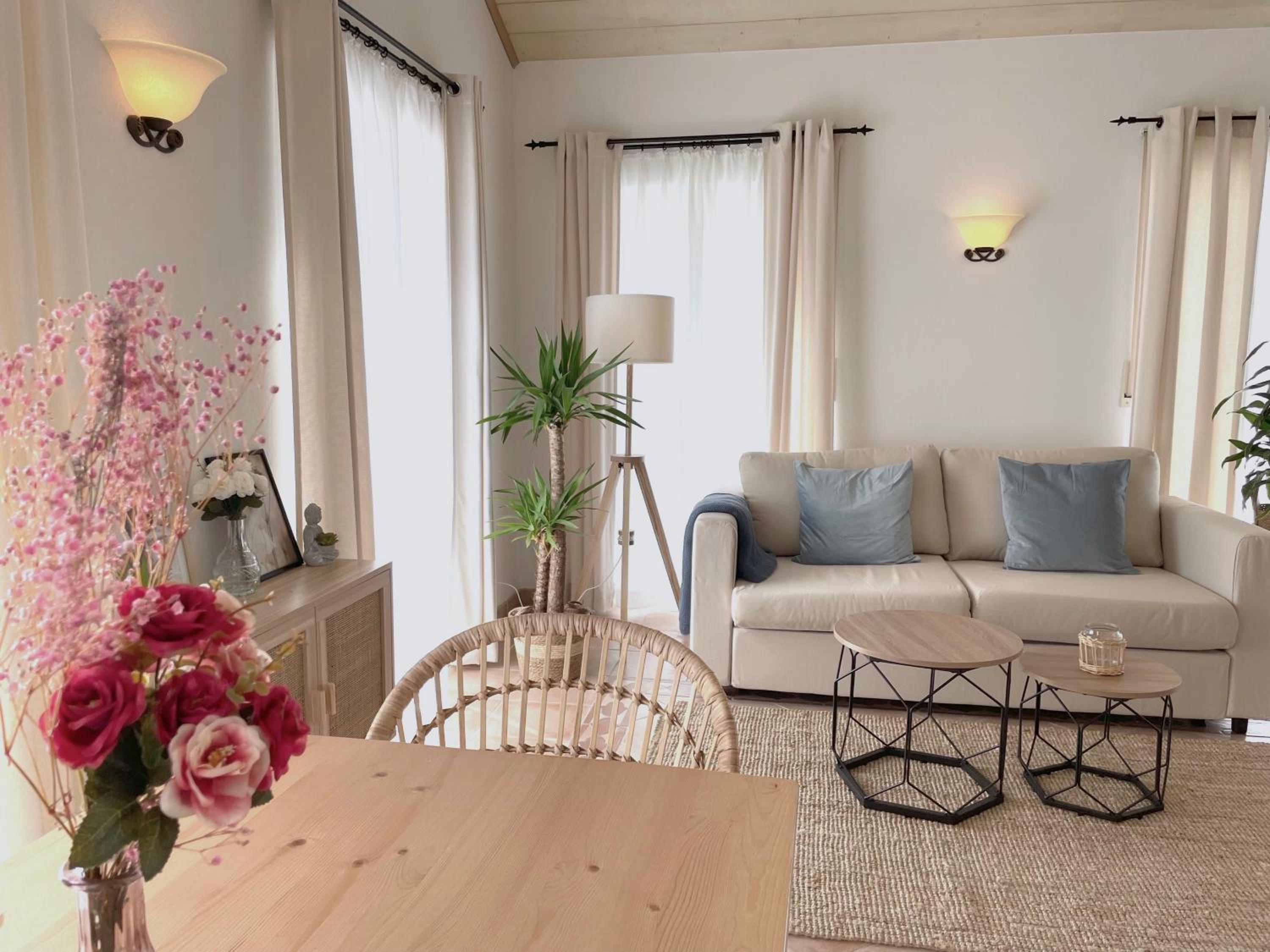 Apartment photo 2