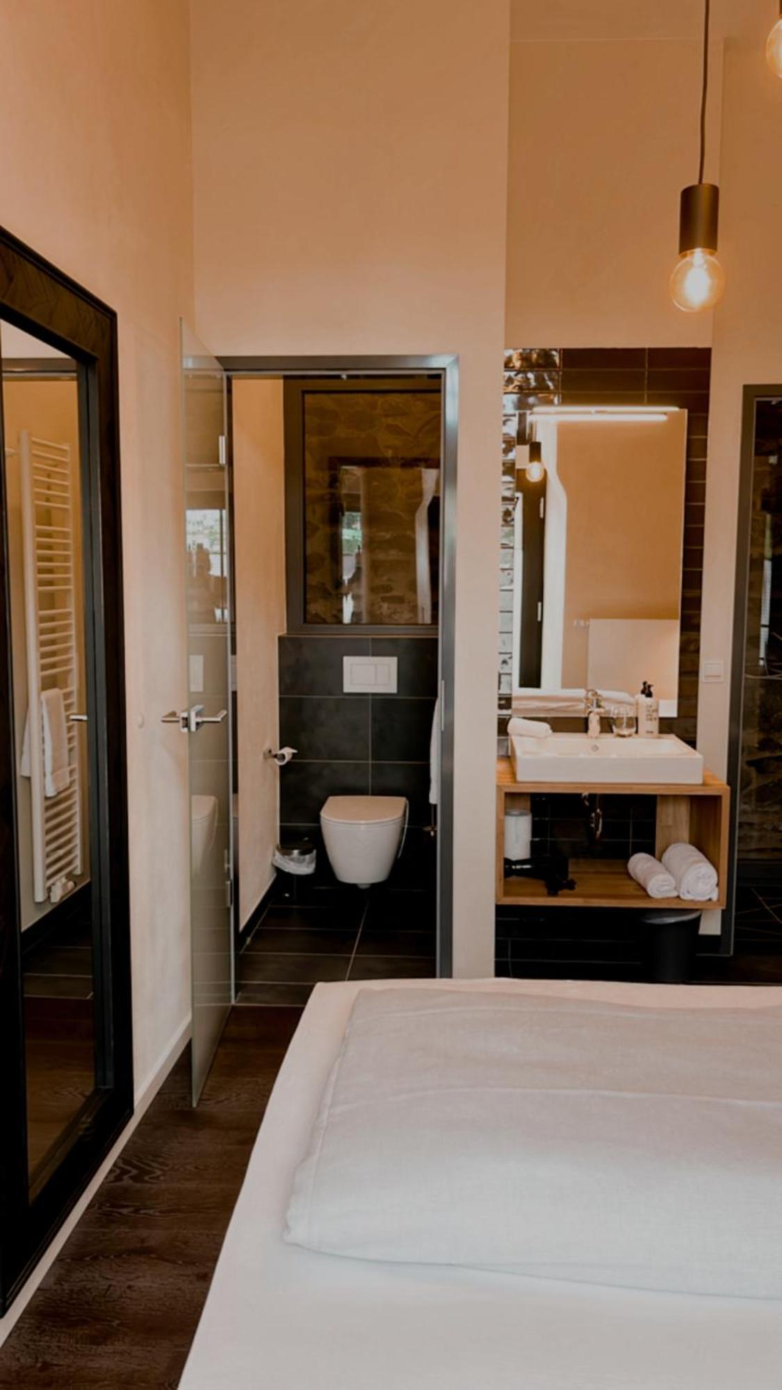 Single Room photo 3