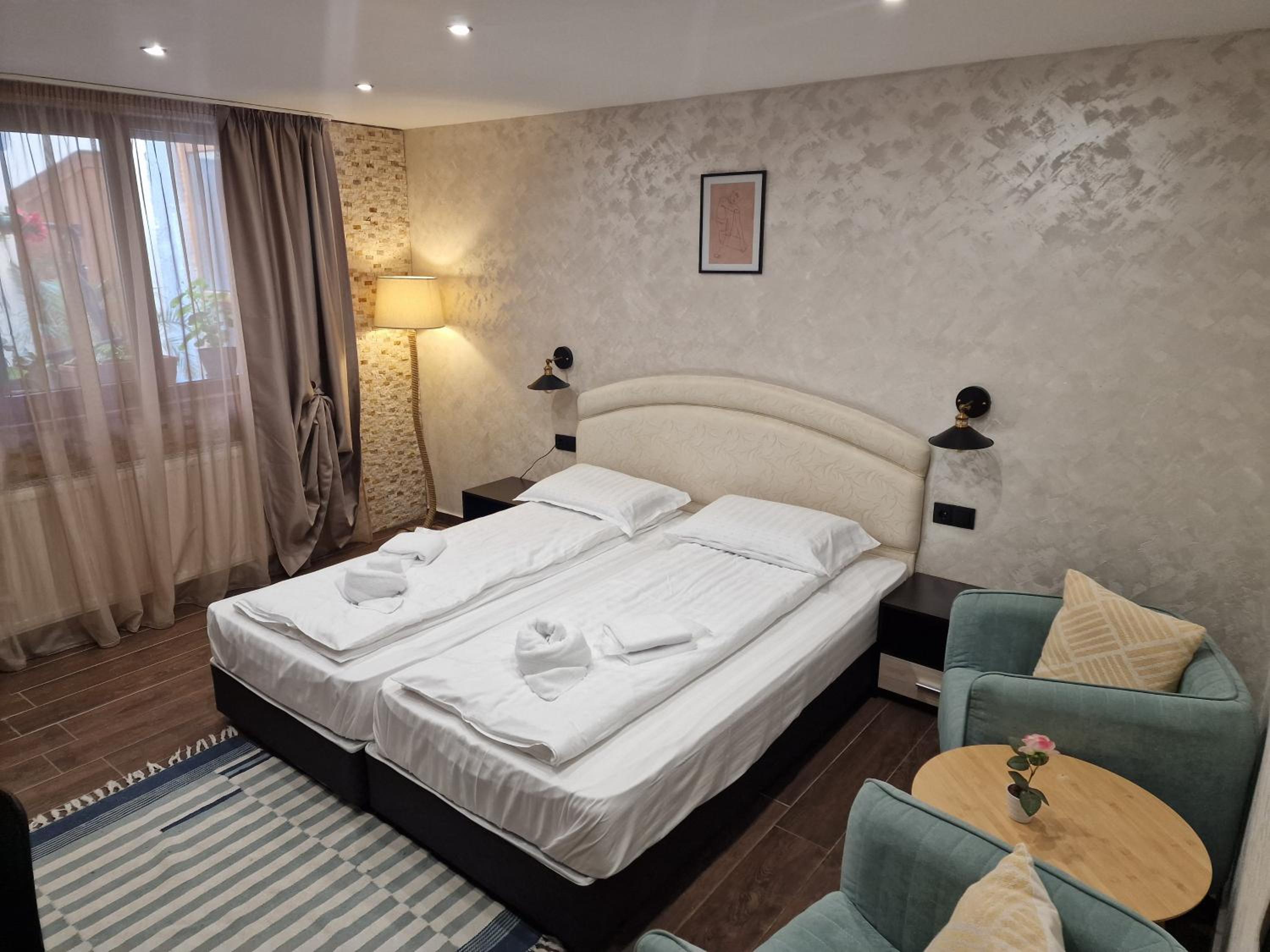 Economy Double Room - Photo 1