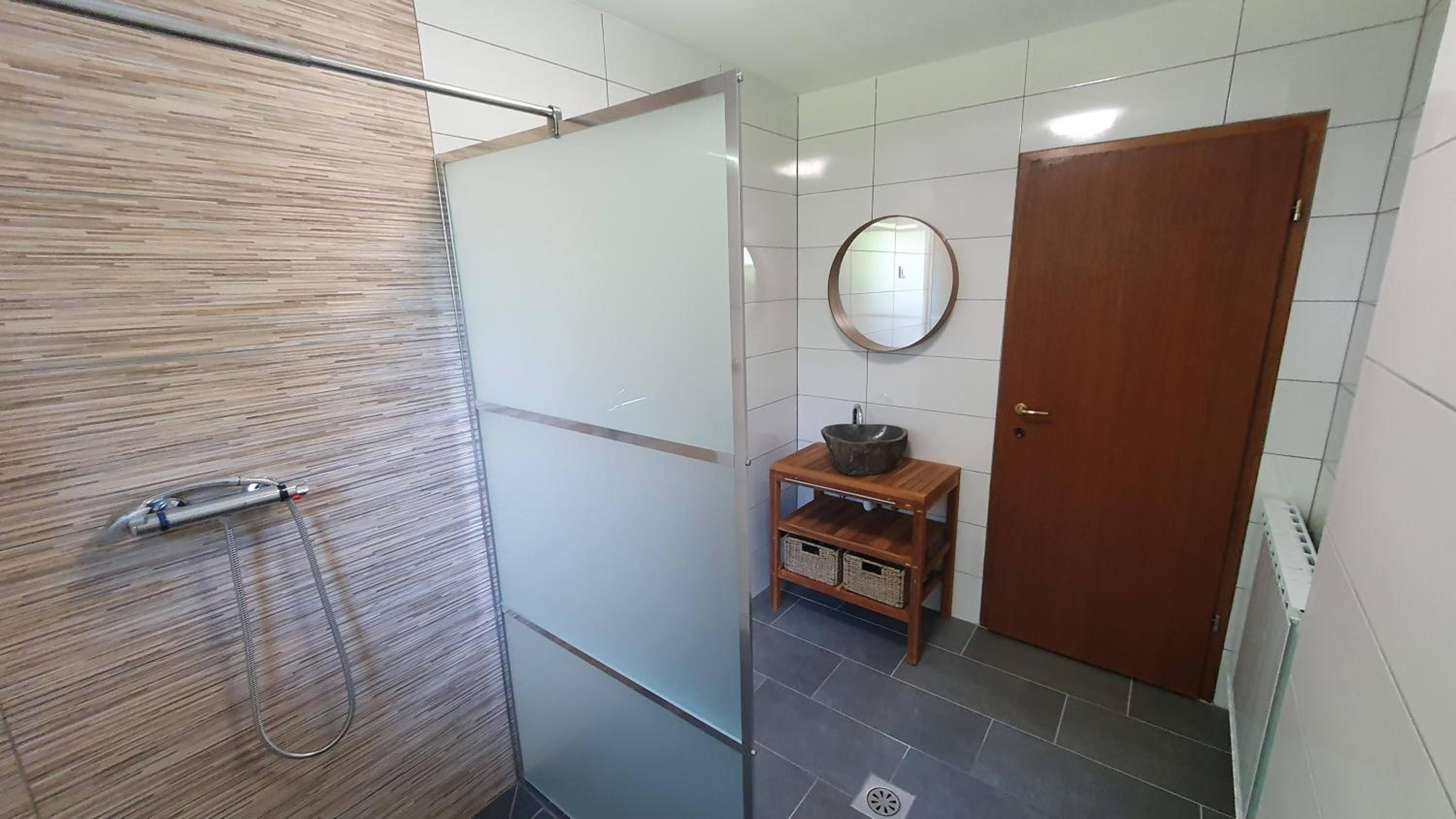 Apartment - Ground Floor photo 3