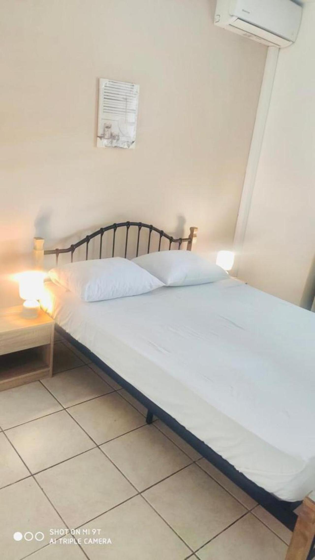 Two-Bedroom House photo 2