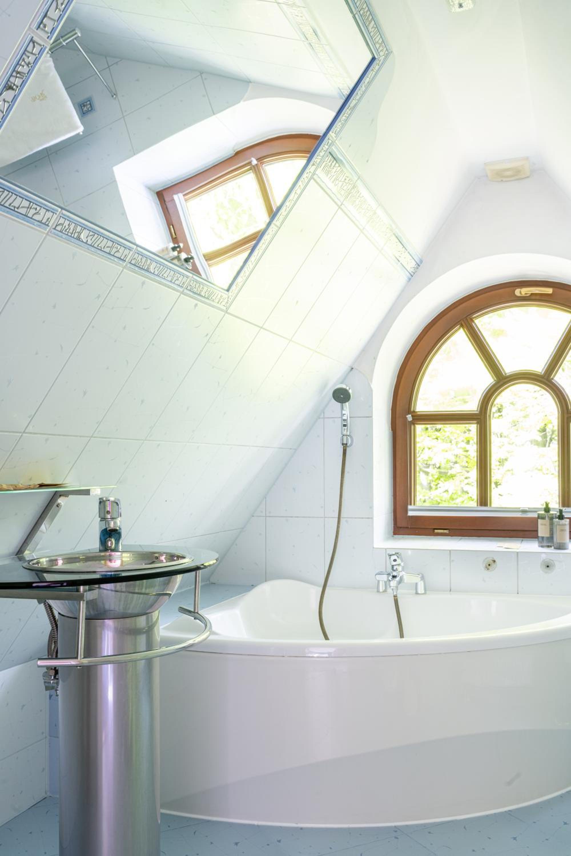 Quadruple Room Attic photo 3