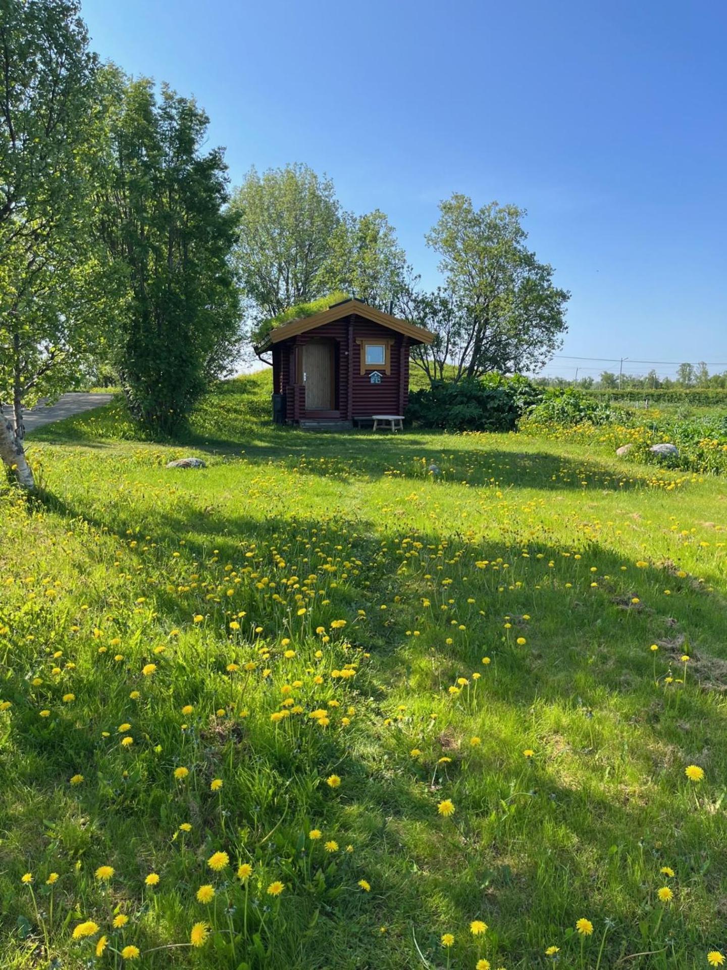 Chalet (2 Adults) - Photo 5
