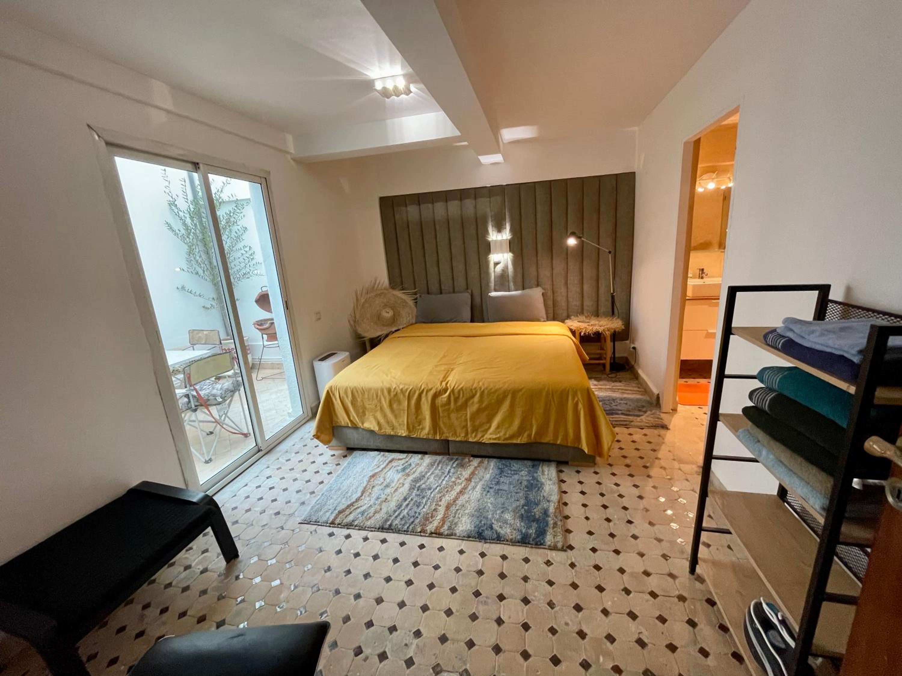 Apartment - Photo 40