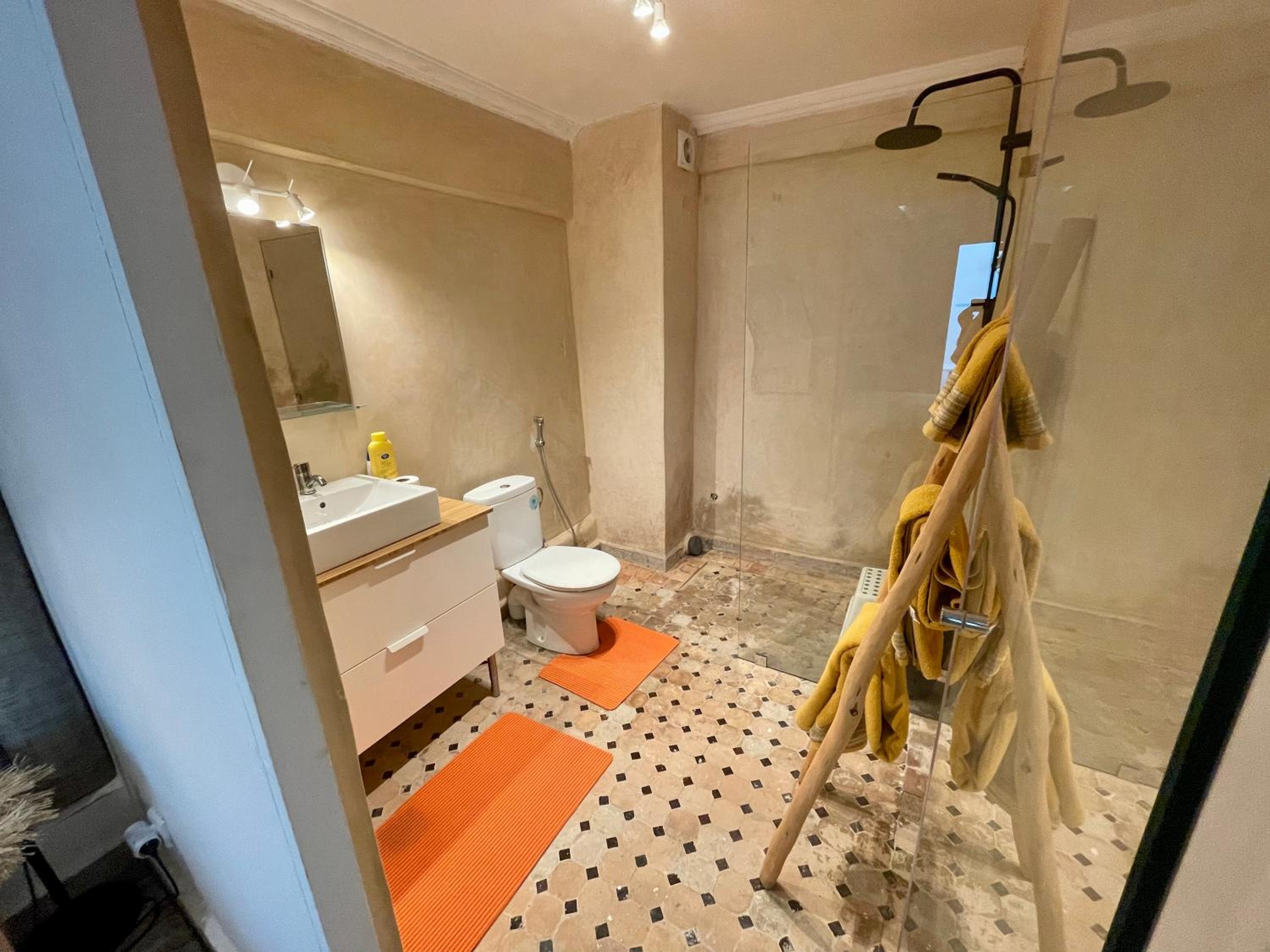 Apartment - Photo 37
