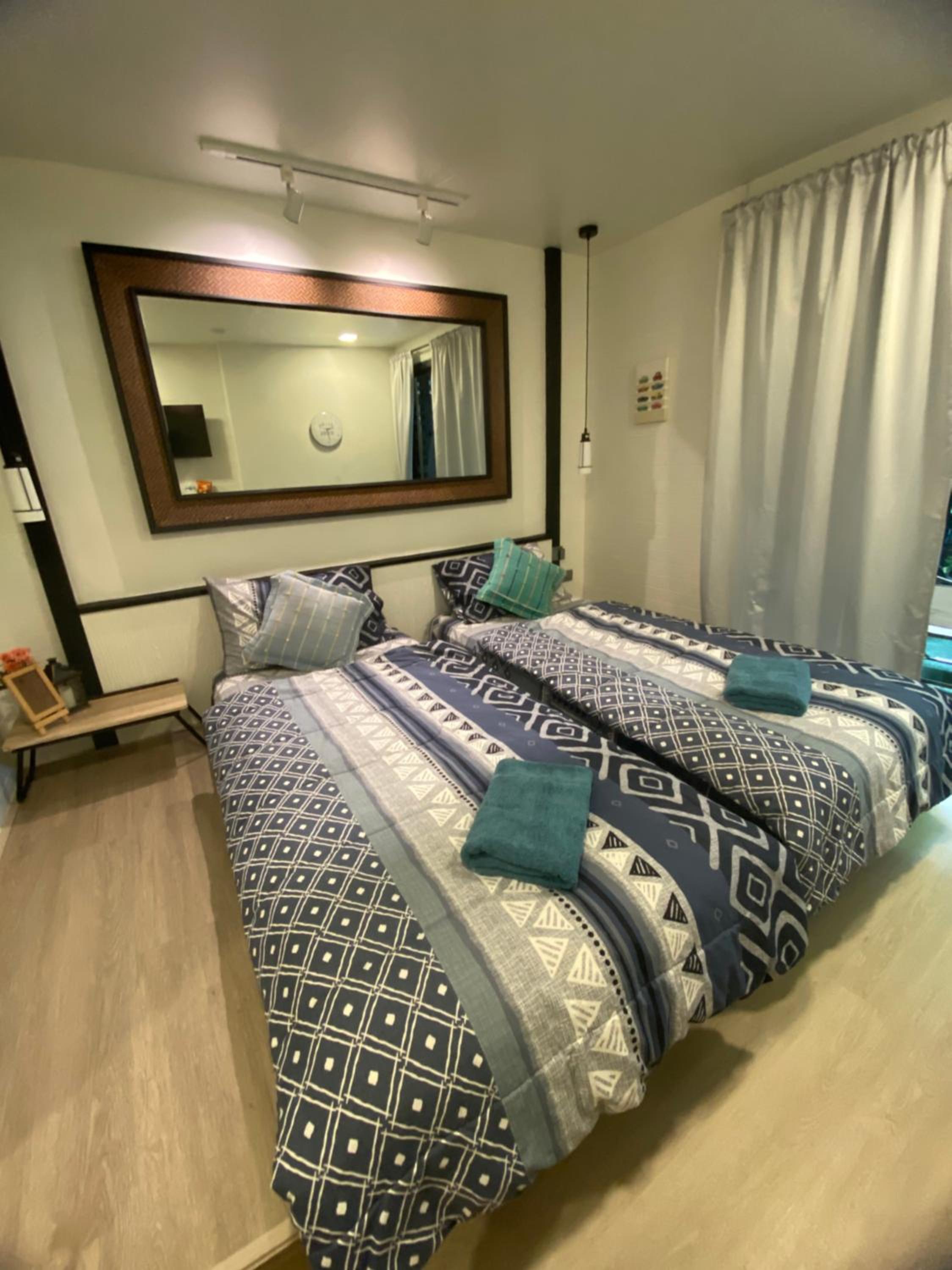 Twin Room - Photo 16