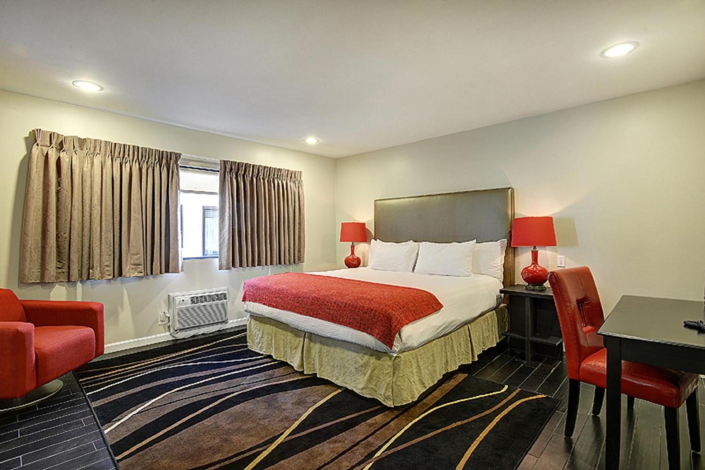 Standard King Room