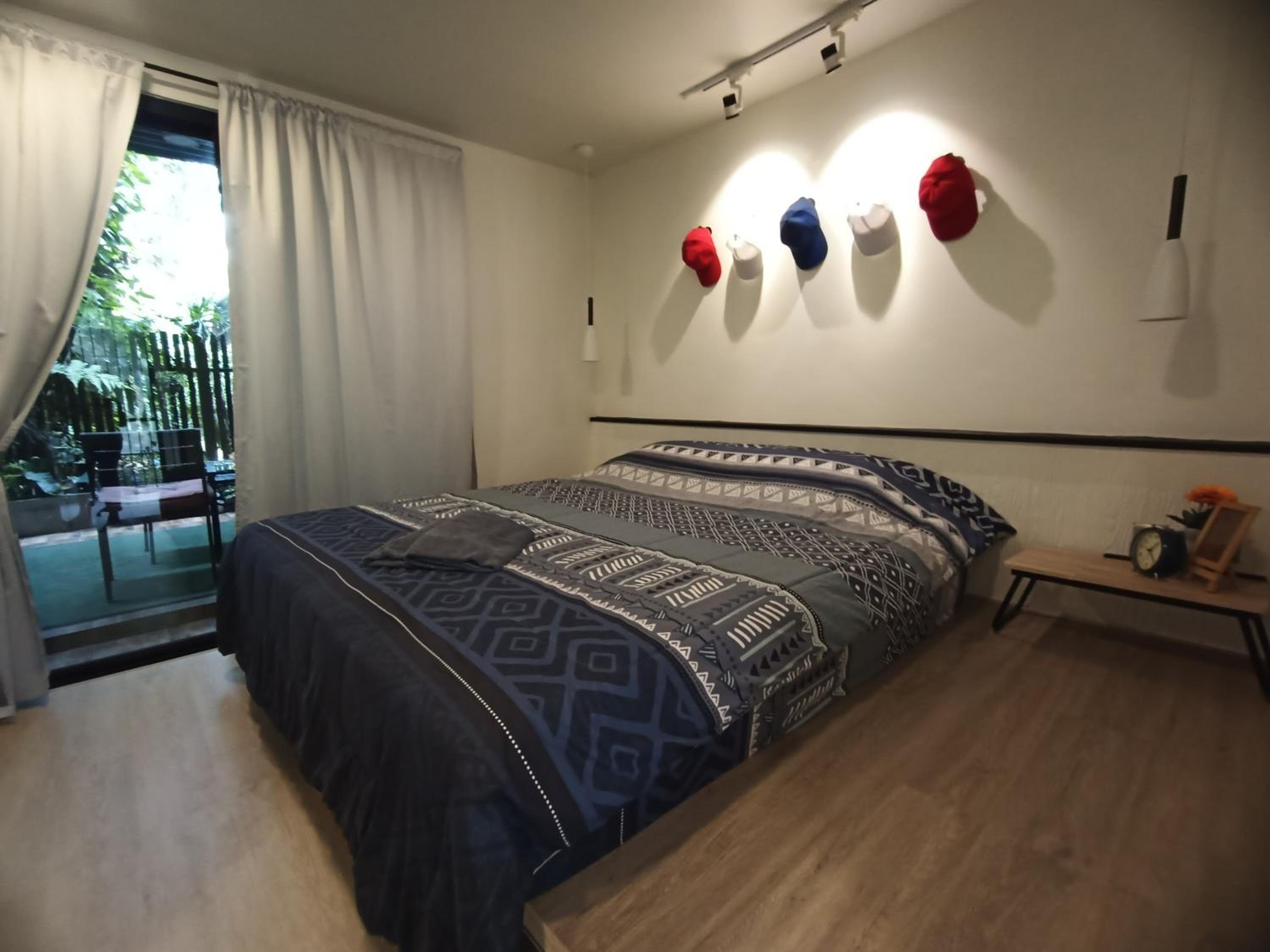 Double Room with Garden View - Photo 9