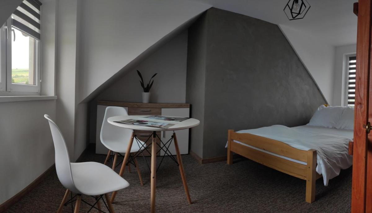 Two-Bedroom House photo 2