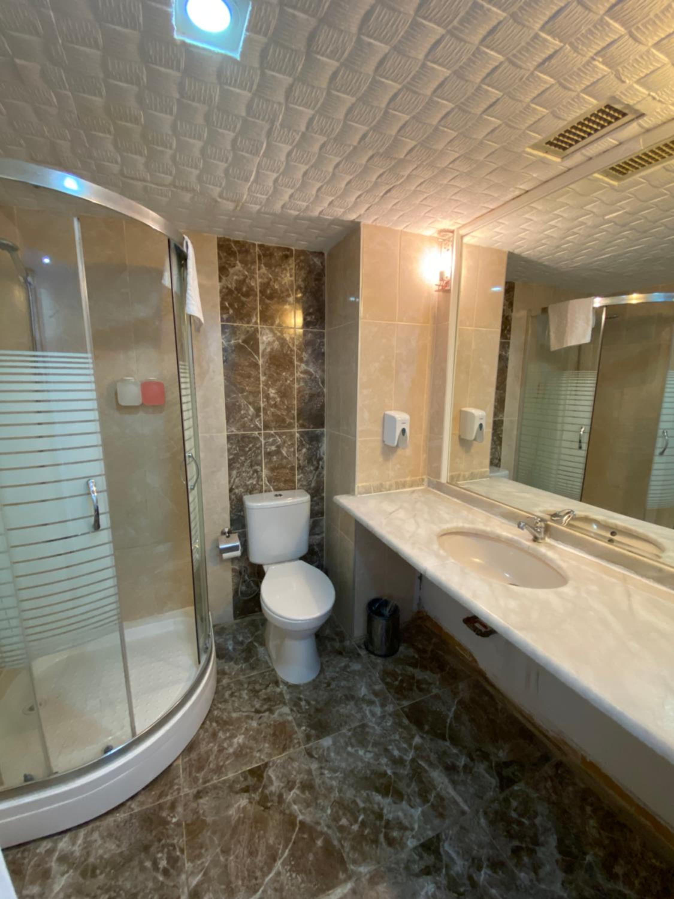 Double Room with Sea View - Photo 5
