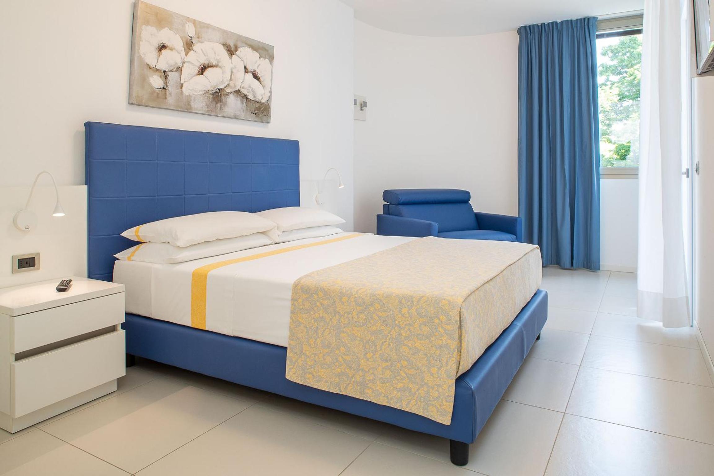 Deluxe Two-Bedroom Apartment (7 Adults) 
