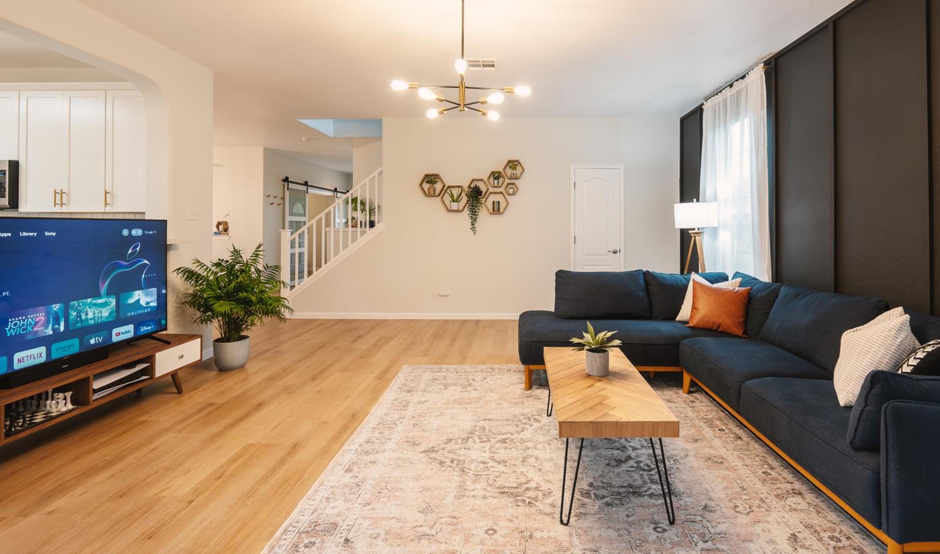 Four-Bedroom House photo 1