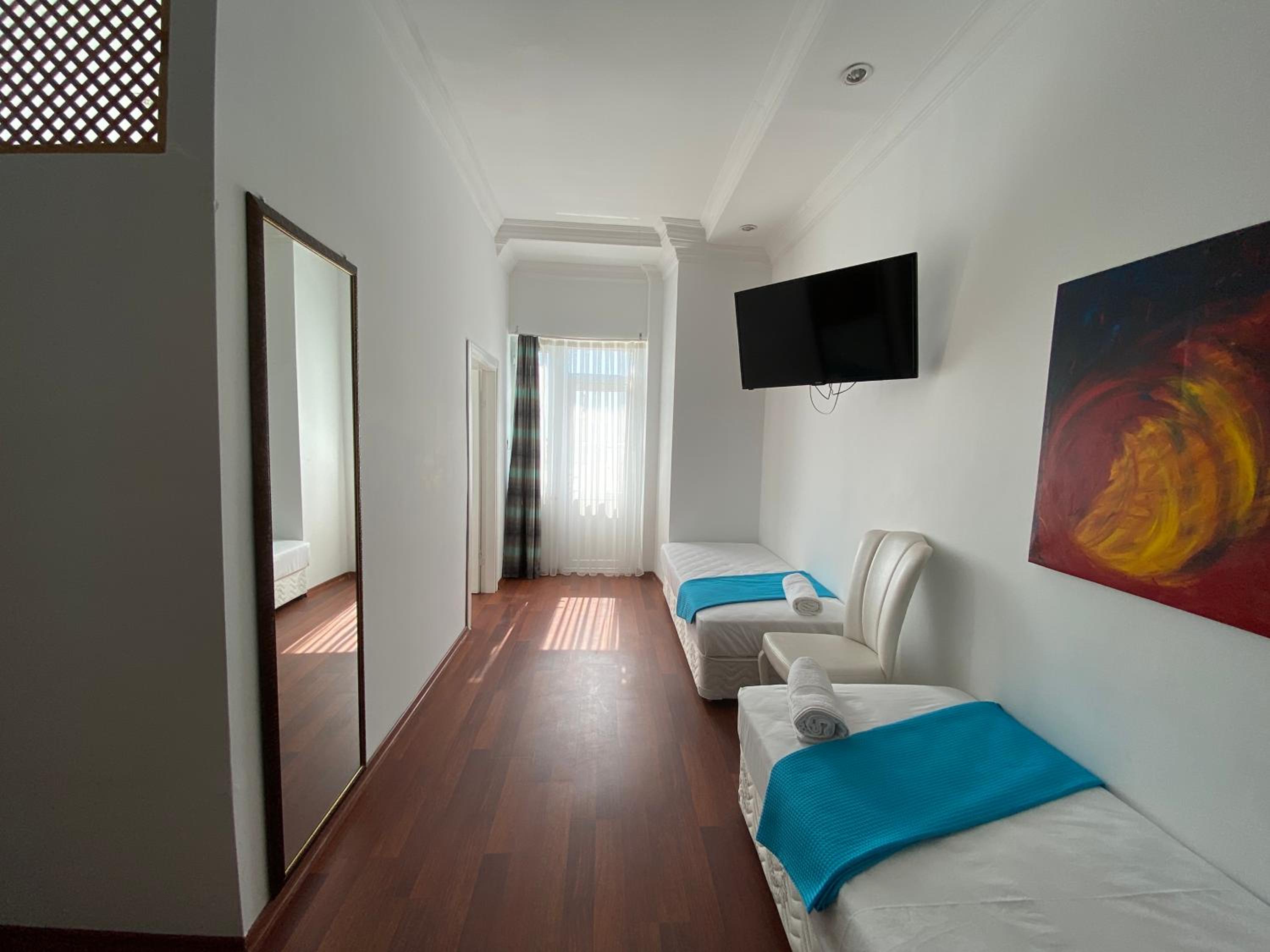 Suite with Sea View - Photo 5
