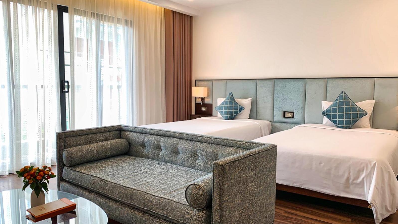 Twin Room with City View photo 3