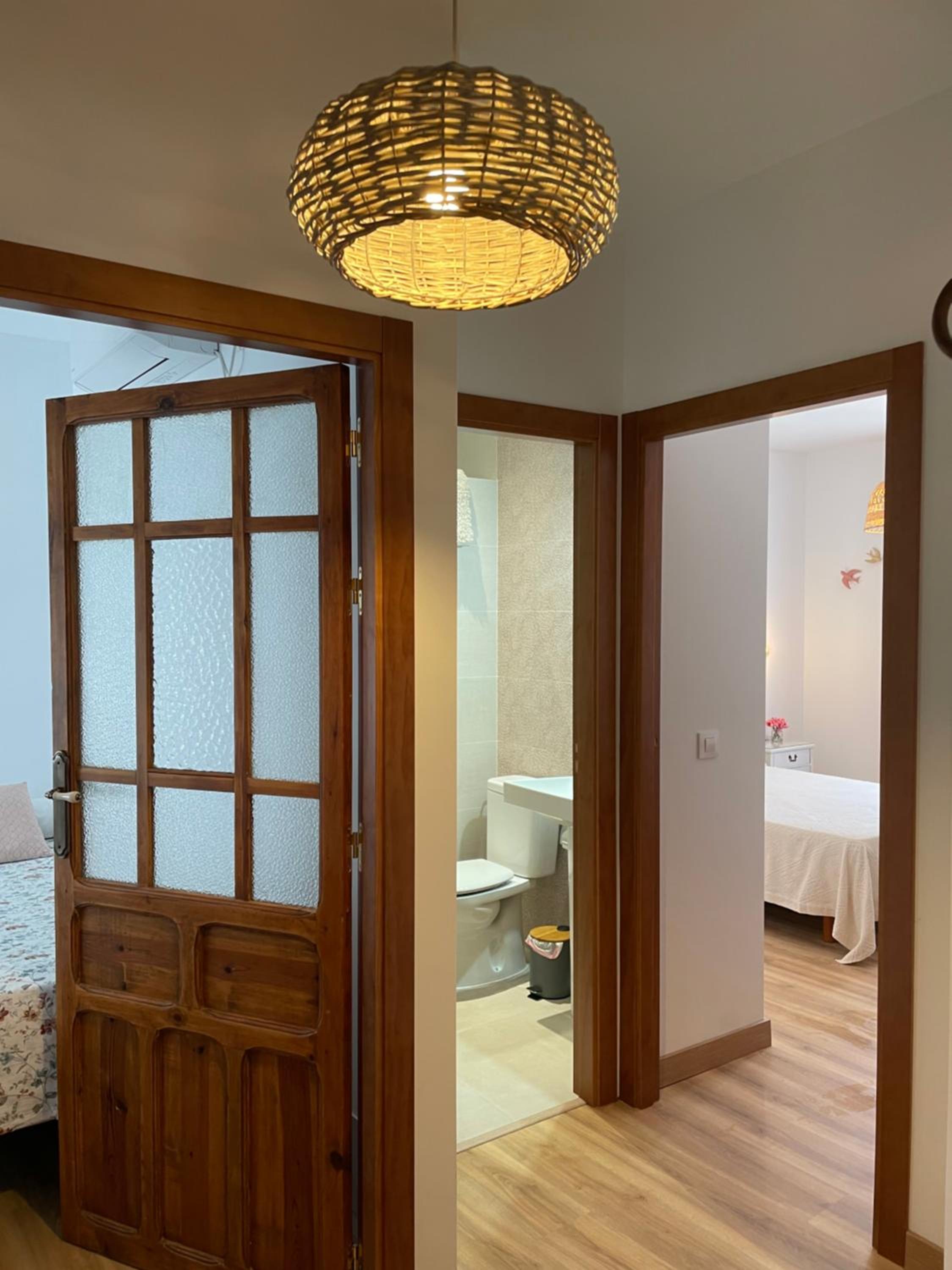 Family Room with Bathroom photo 2