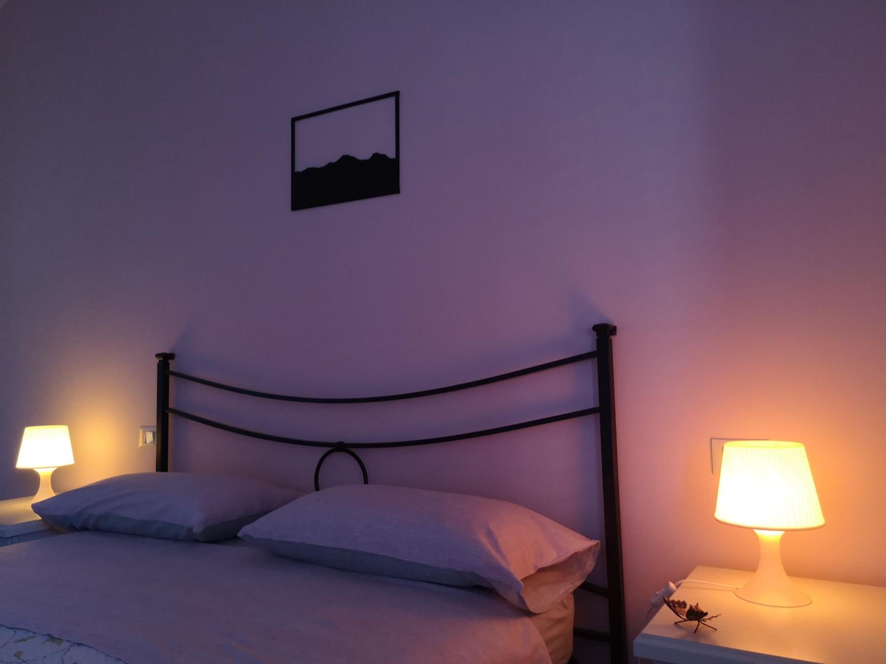 Double Room with Private Bathroom - Photo 4