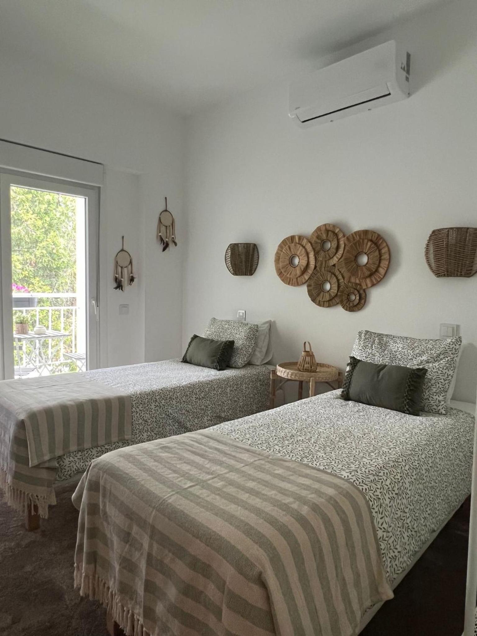 Deluxe Double Room with Balcony photo 1